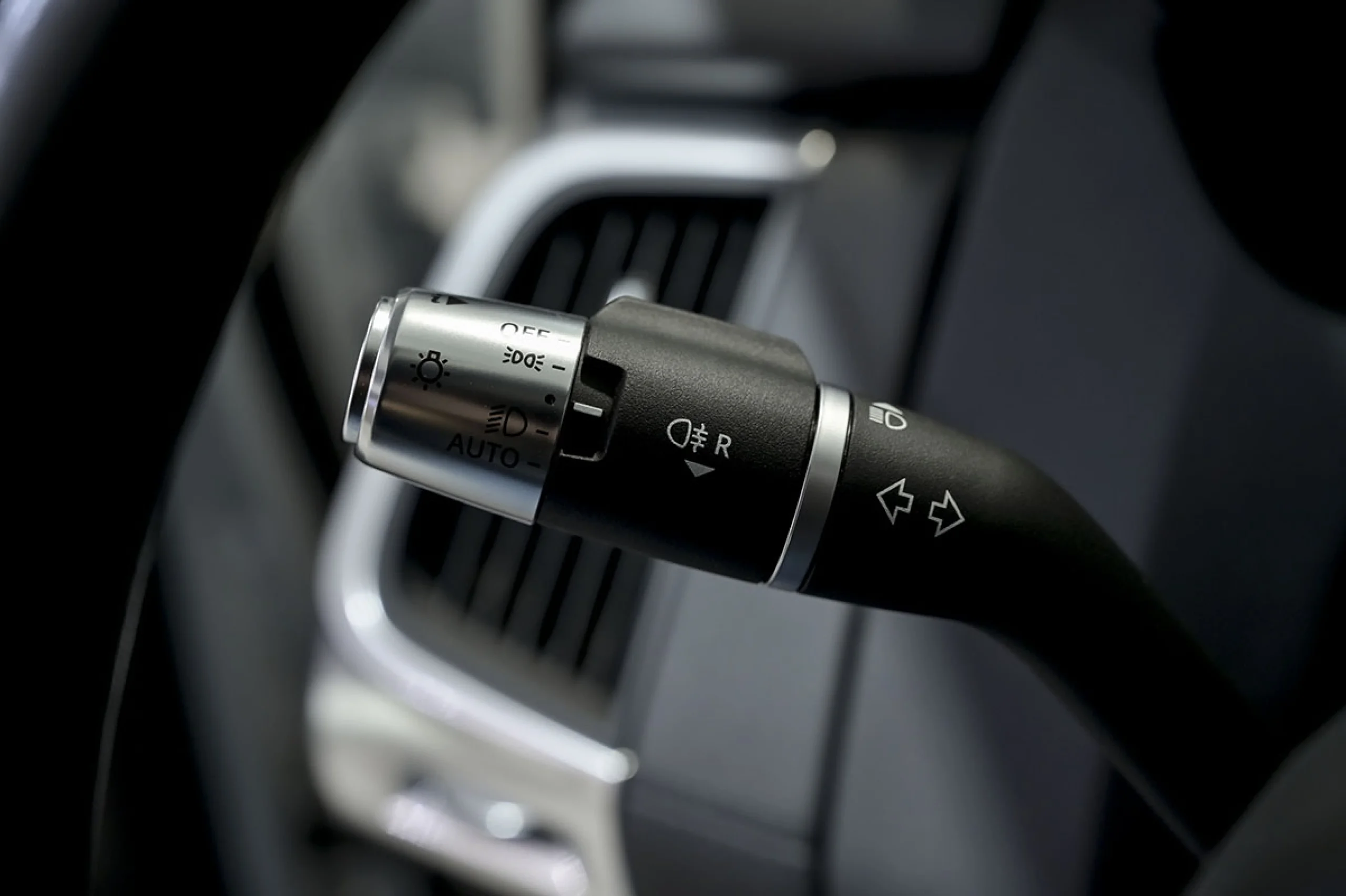 Jaguar E-Pace 2.0D 163PS MHEV S 4WD Auto - Foto 28