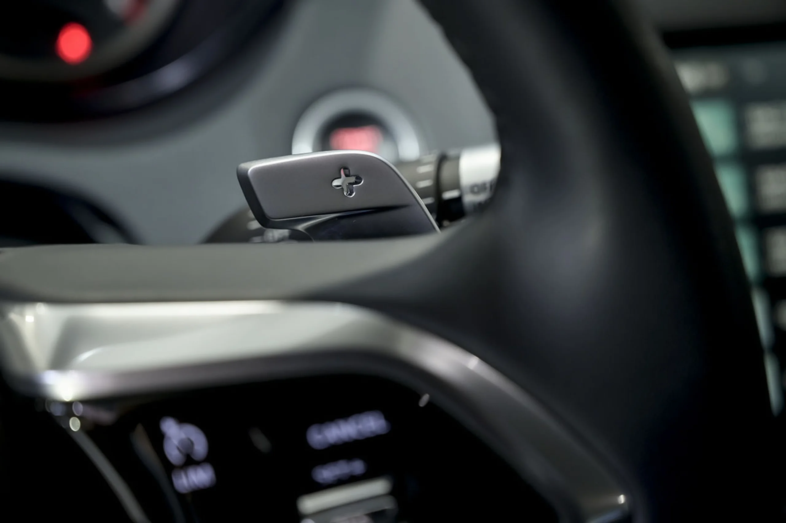 Jaguar E-Pace 2.0D 163PS MHEV S 4WD Auto - Foto 31