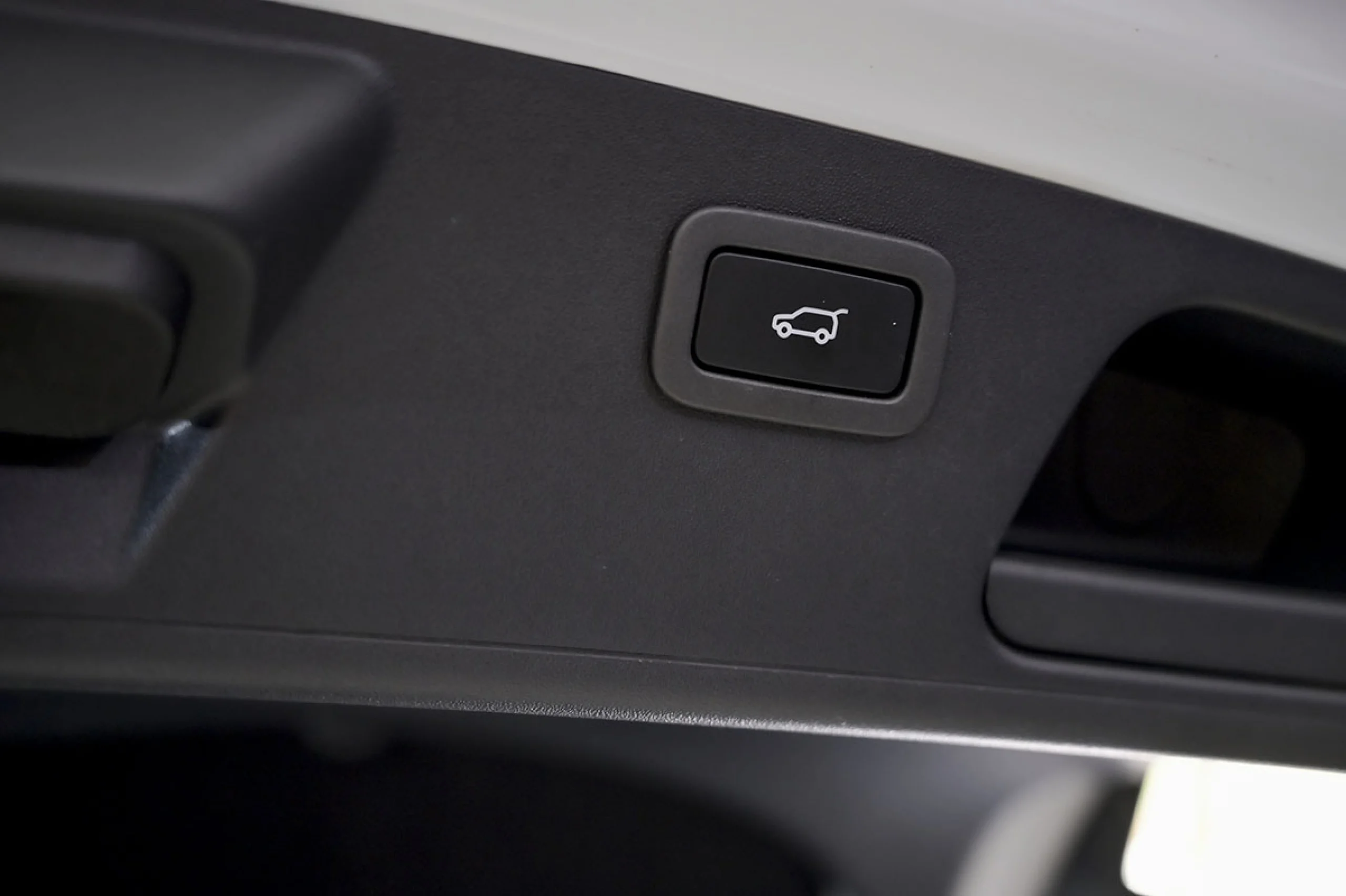 Jaguar E-Pace 2.0D 163PS MHEV S 4WD Auto - Foto 48