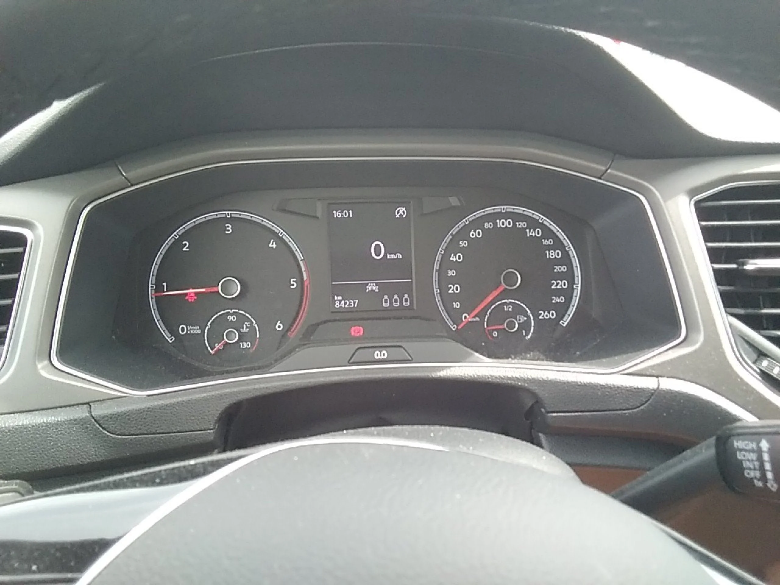 Volkswagen T-Roc Advance 2.0 TDI 85kW (115CV) - Foto 8