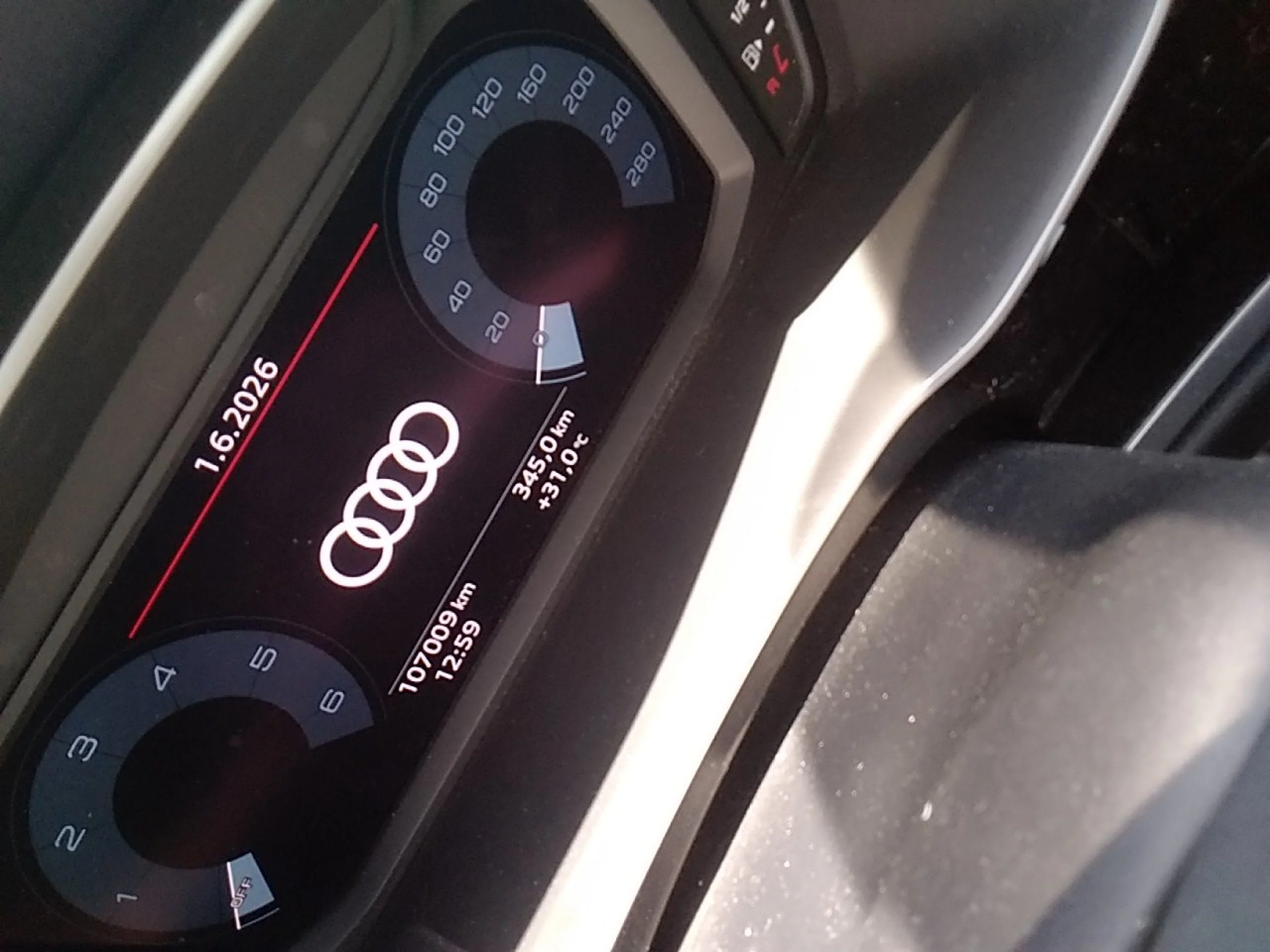 Audi Q3 Advanced 35 TDI 110kW (150CV) S tronic - Foto 8