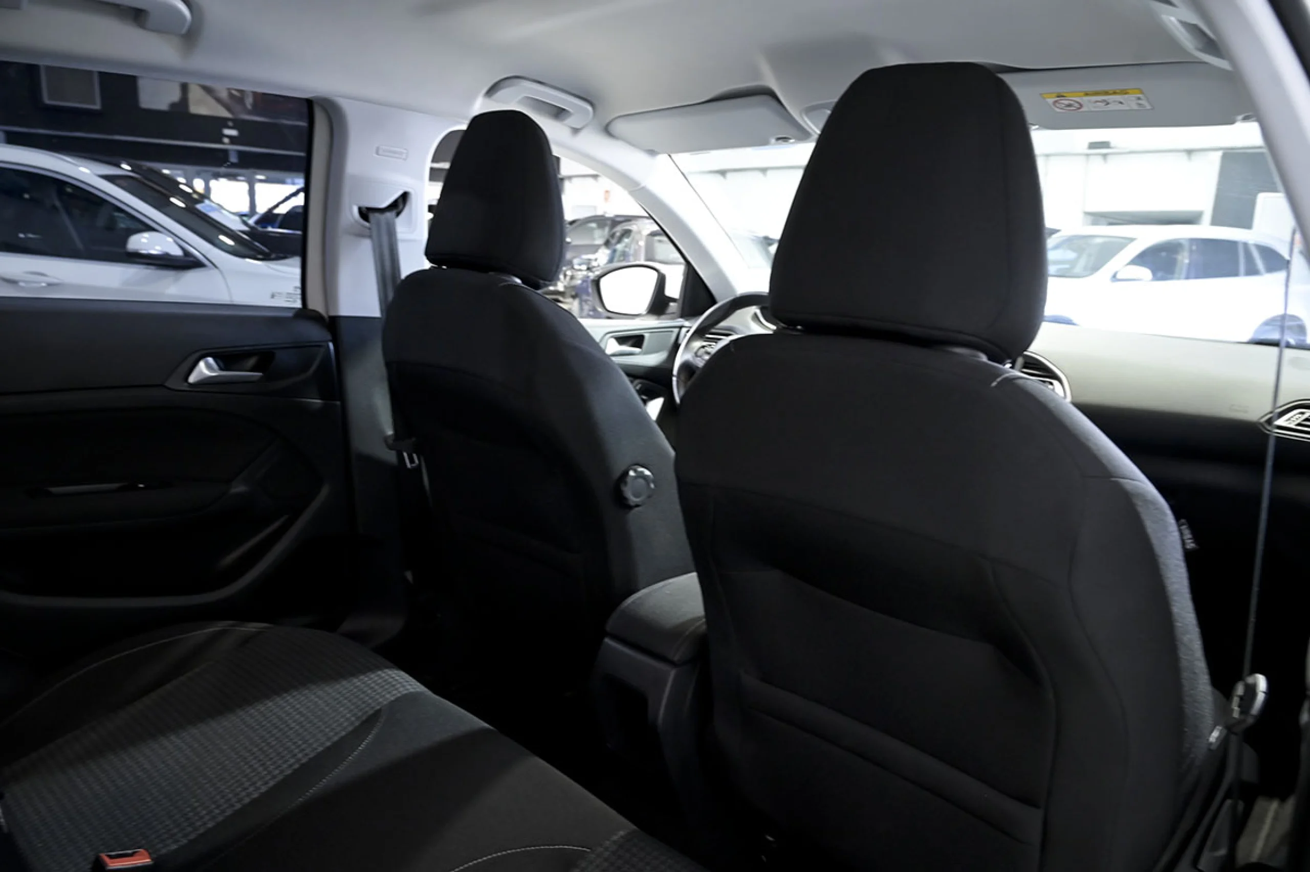 Peugeot 308 5p Active BlueHDi 130 SS - Foto 16
