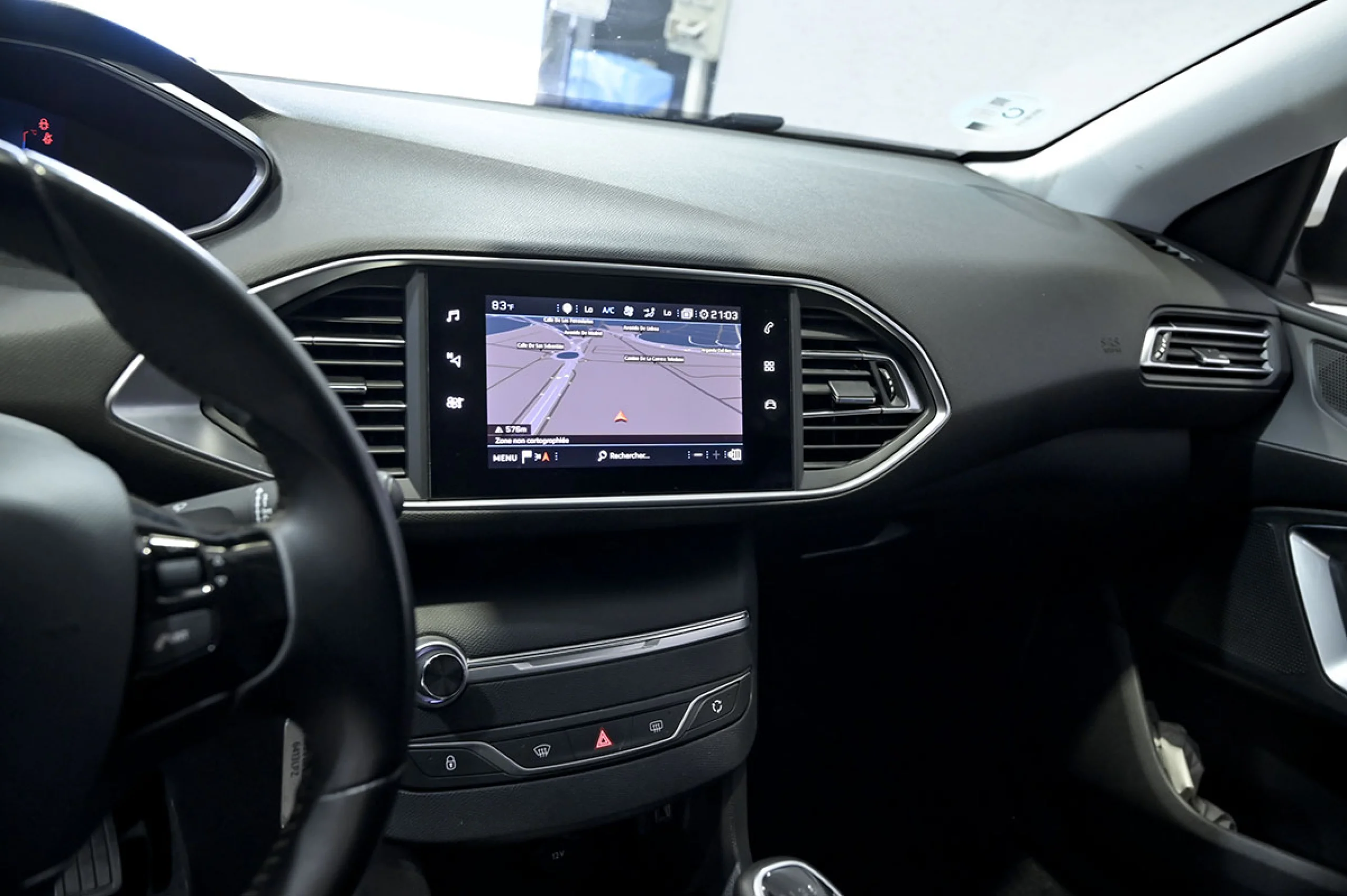 Peugeot 308 5p Active BlueHDi 130 SS - Foto 30