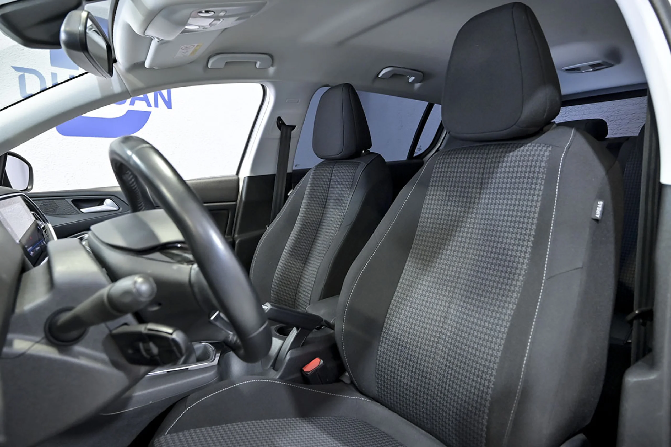 Peugeot 308 5p Active BlueHDi 130 SS - Foto 9