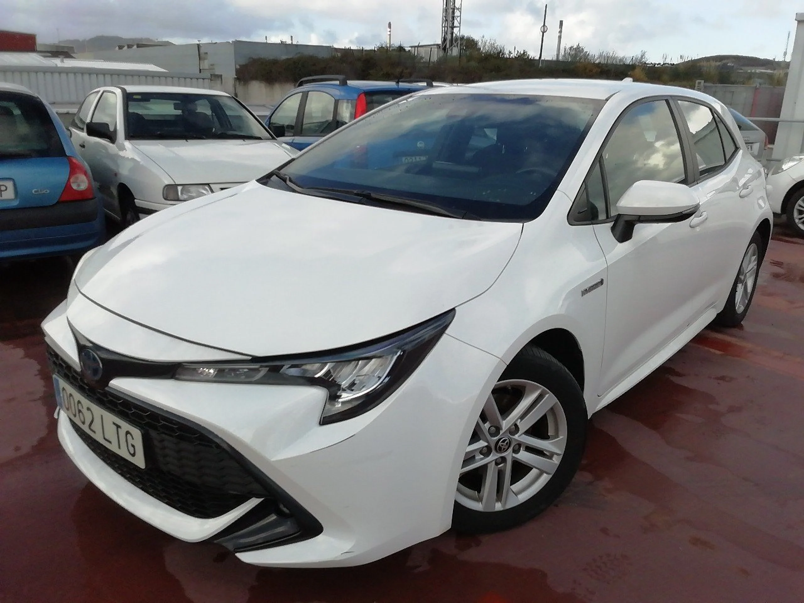 Toyota Corolla 1.8 125H BUSINESS PLUS E-CVT - Foto 1