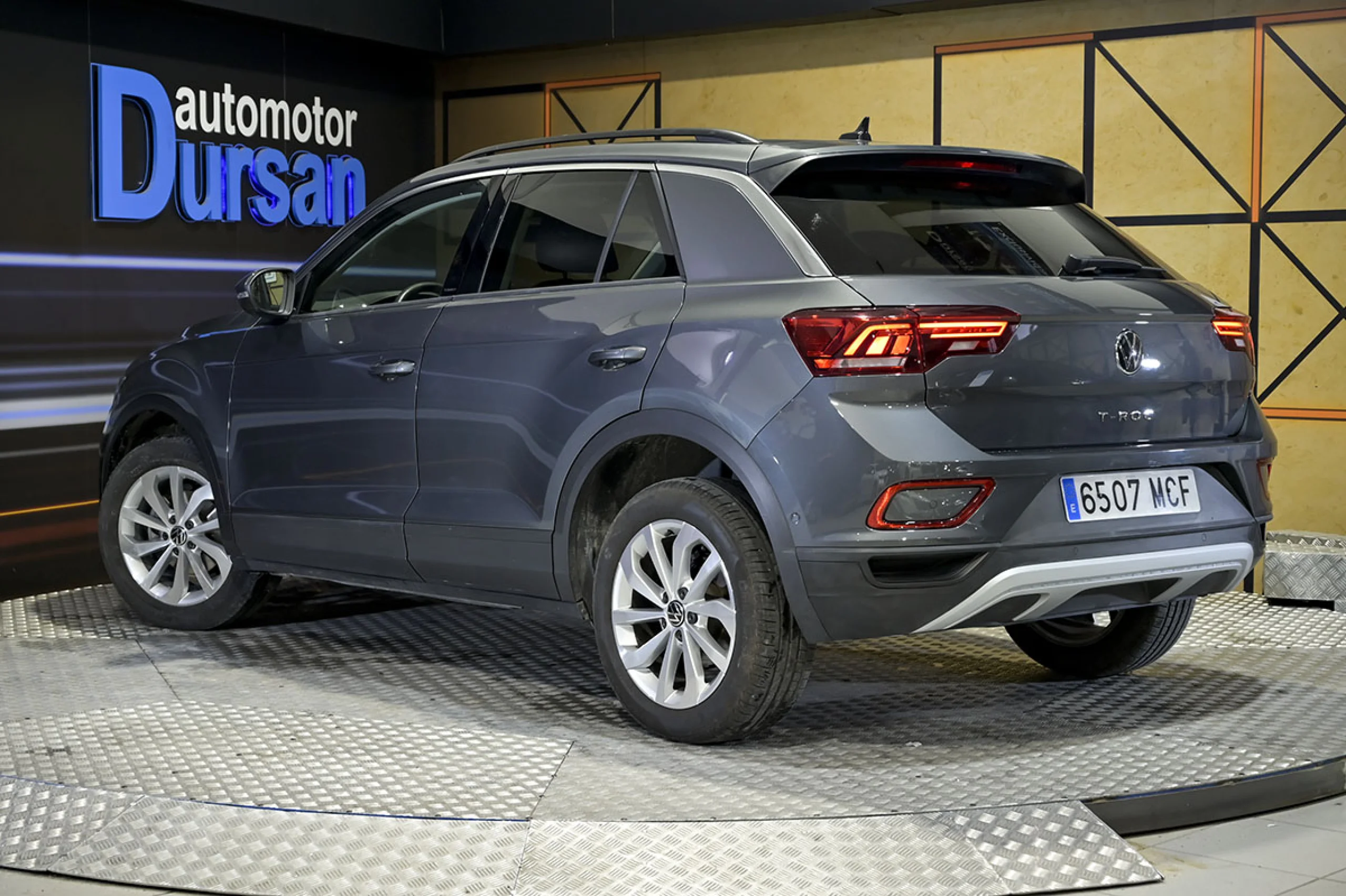 Volkswagen T-Roc Life 2.0 TDI 85kW 115CV - Foto 4