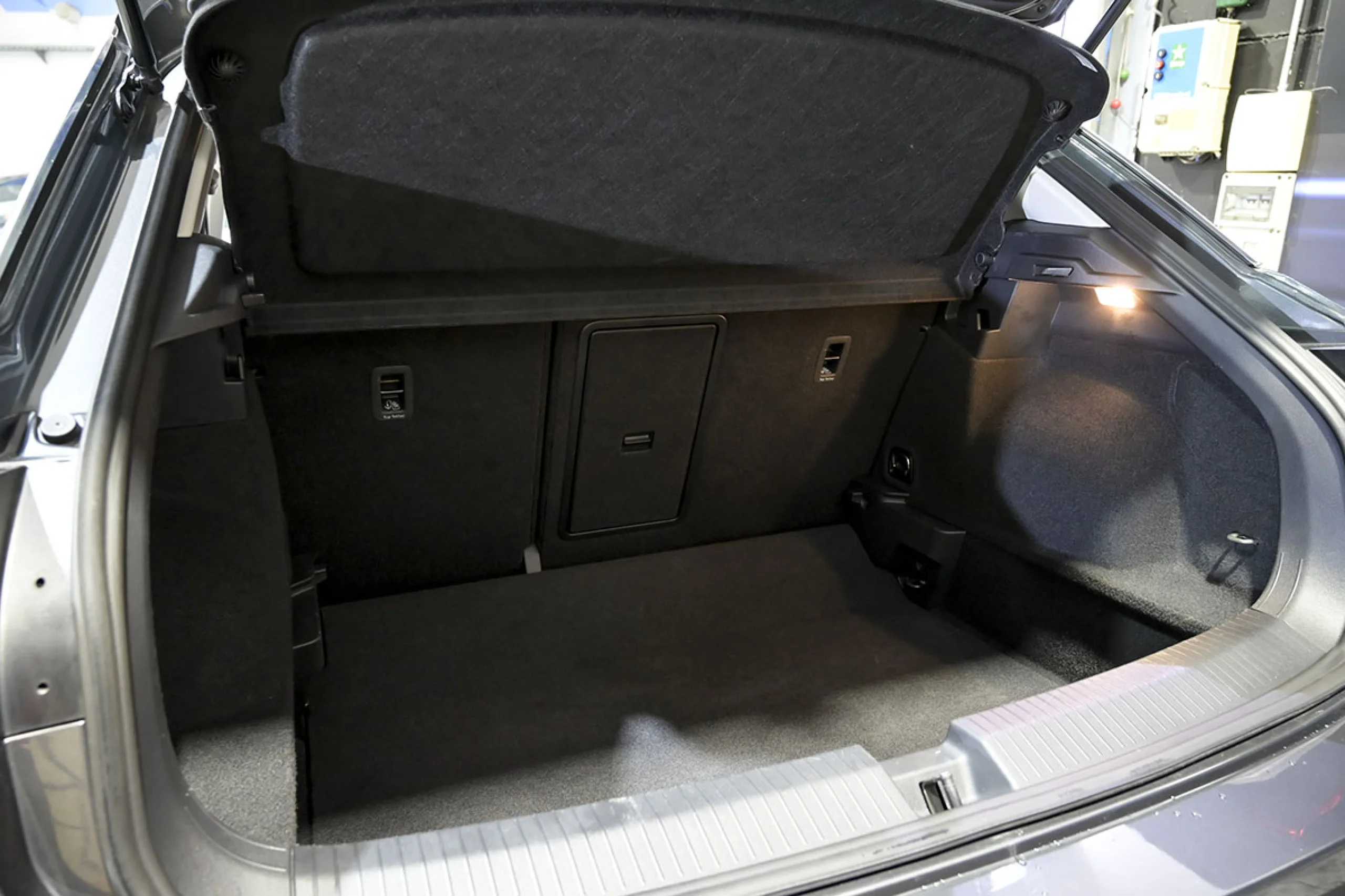 Volkswagen T-Roc Life 2.0 TDI 85kW 115CV - Foto 12