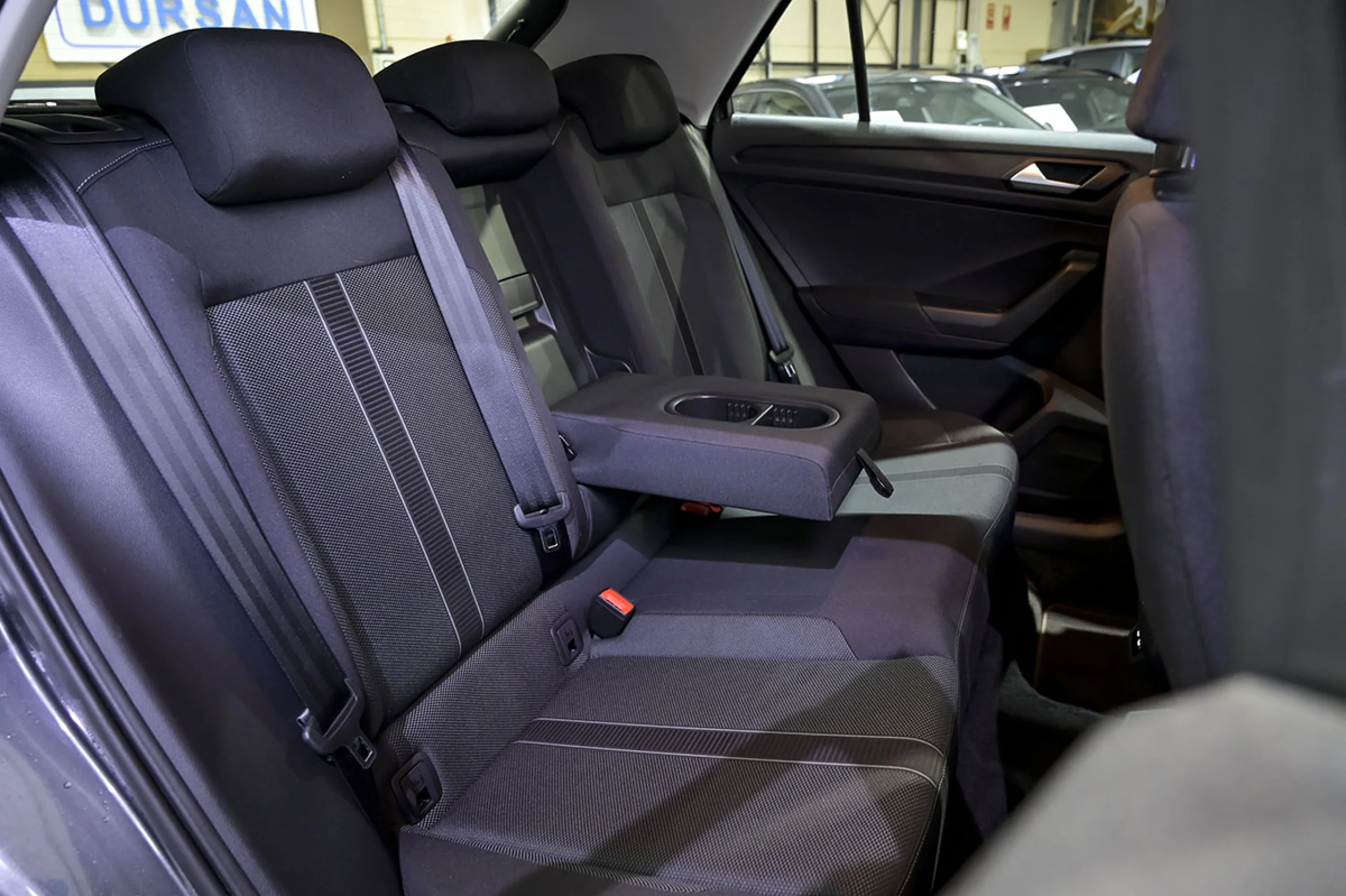 Volkswagen T-Roc Life 2.0 TDI 85kW 115CV - Foto 17