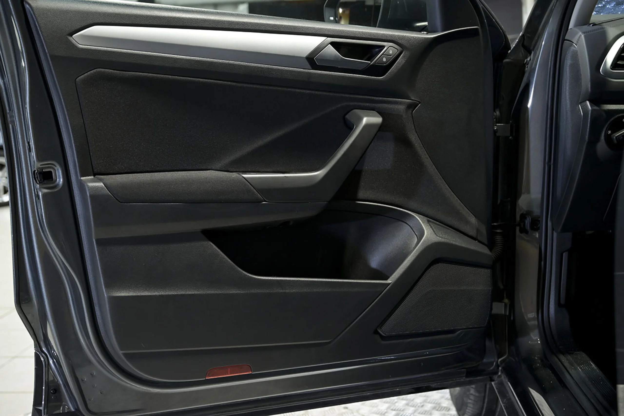 Volkswagen T-Roc Life 2.0 TDI 85kW 115CV - Foto 20