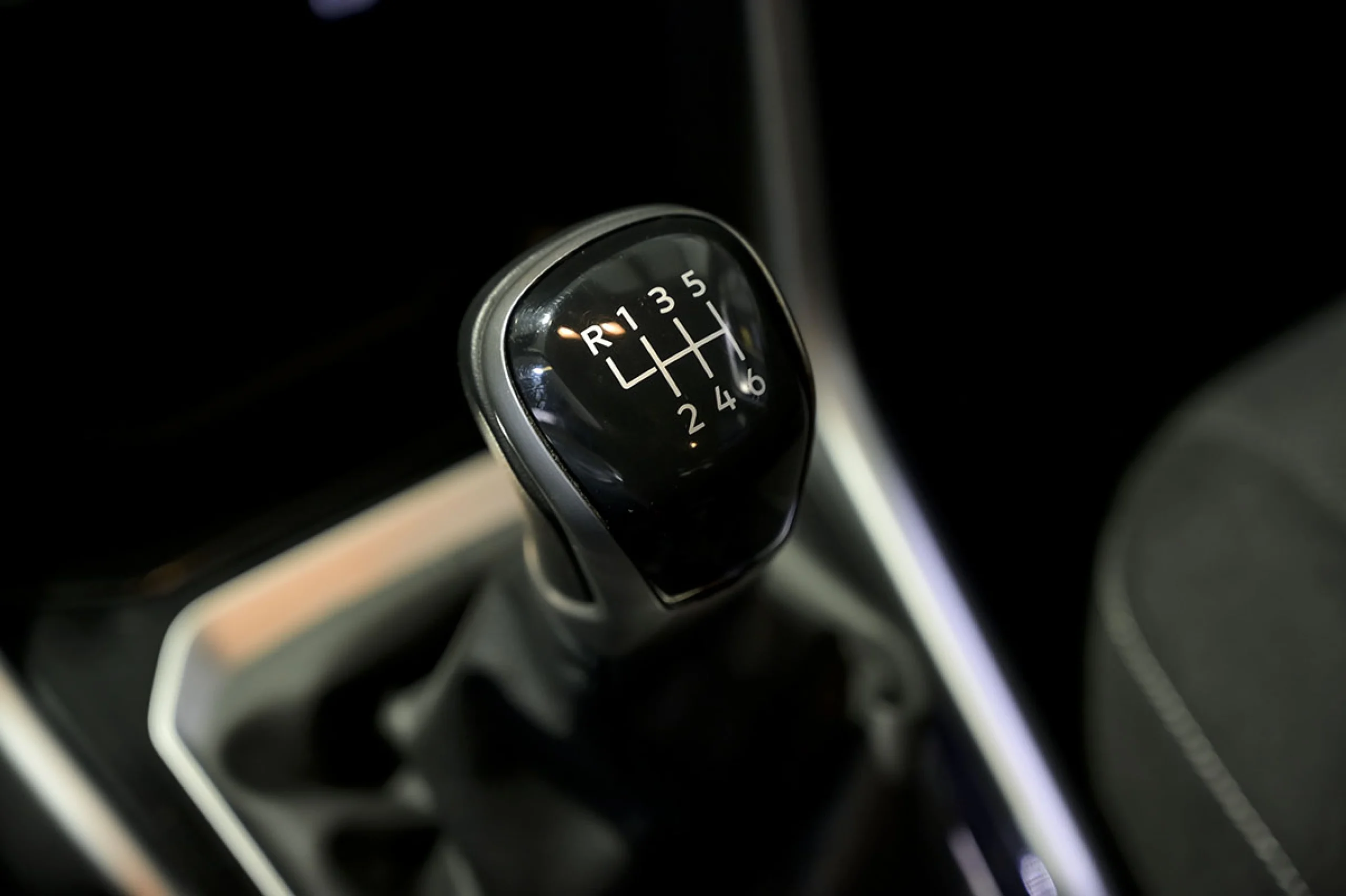 Volkswagen T-Roc Life 2.0 TDI 85kW 115CV - Foto 30