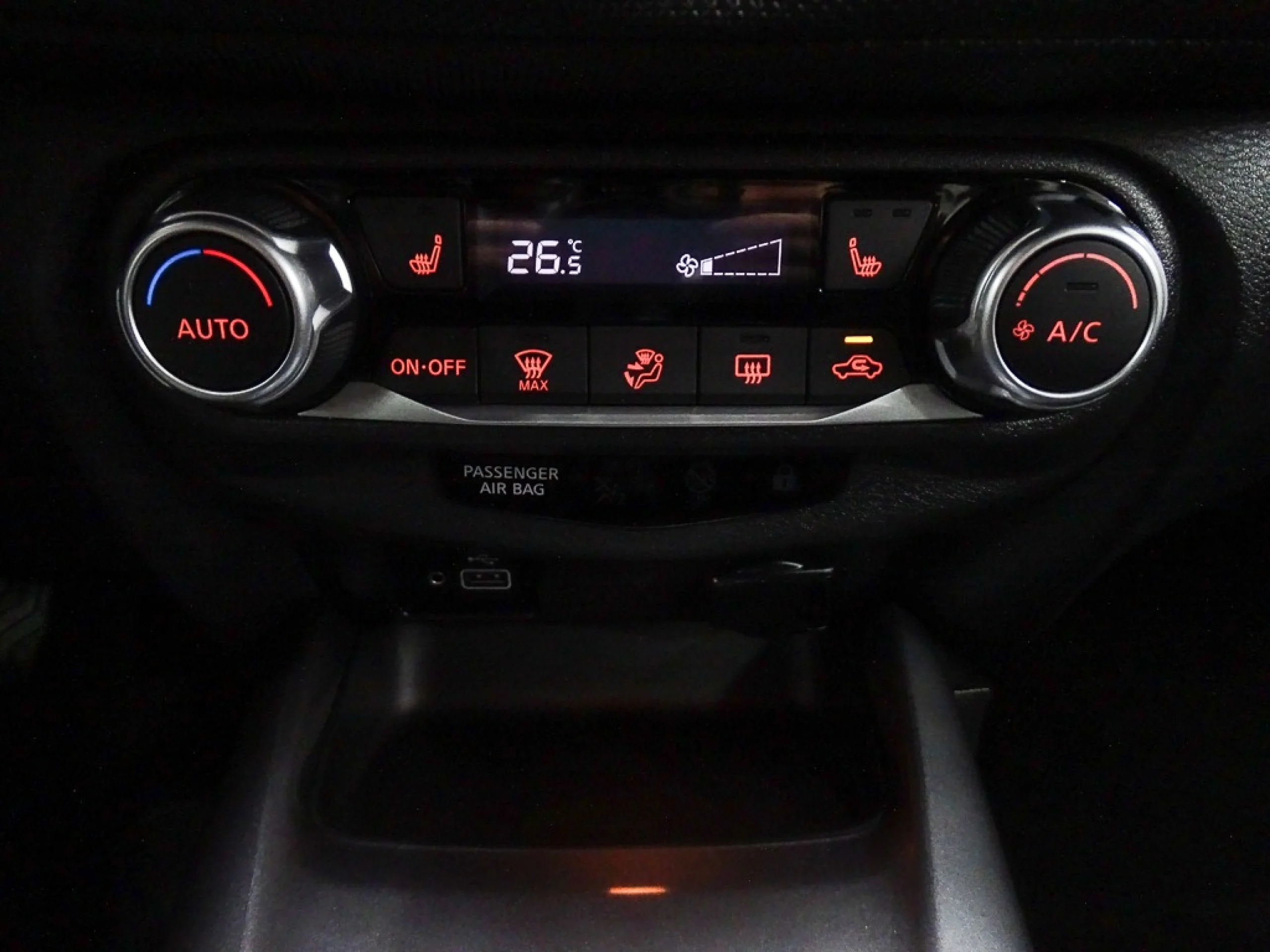 Nissan Juke DIGT 84 kW 114 CV 6MT Acenta - Foto 26