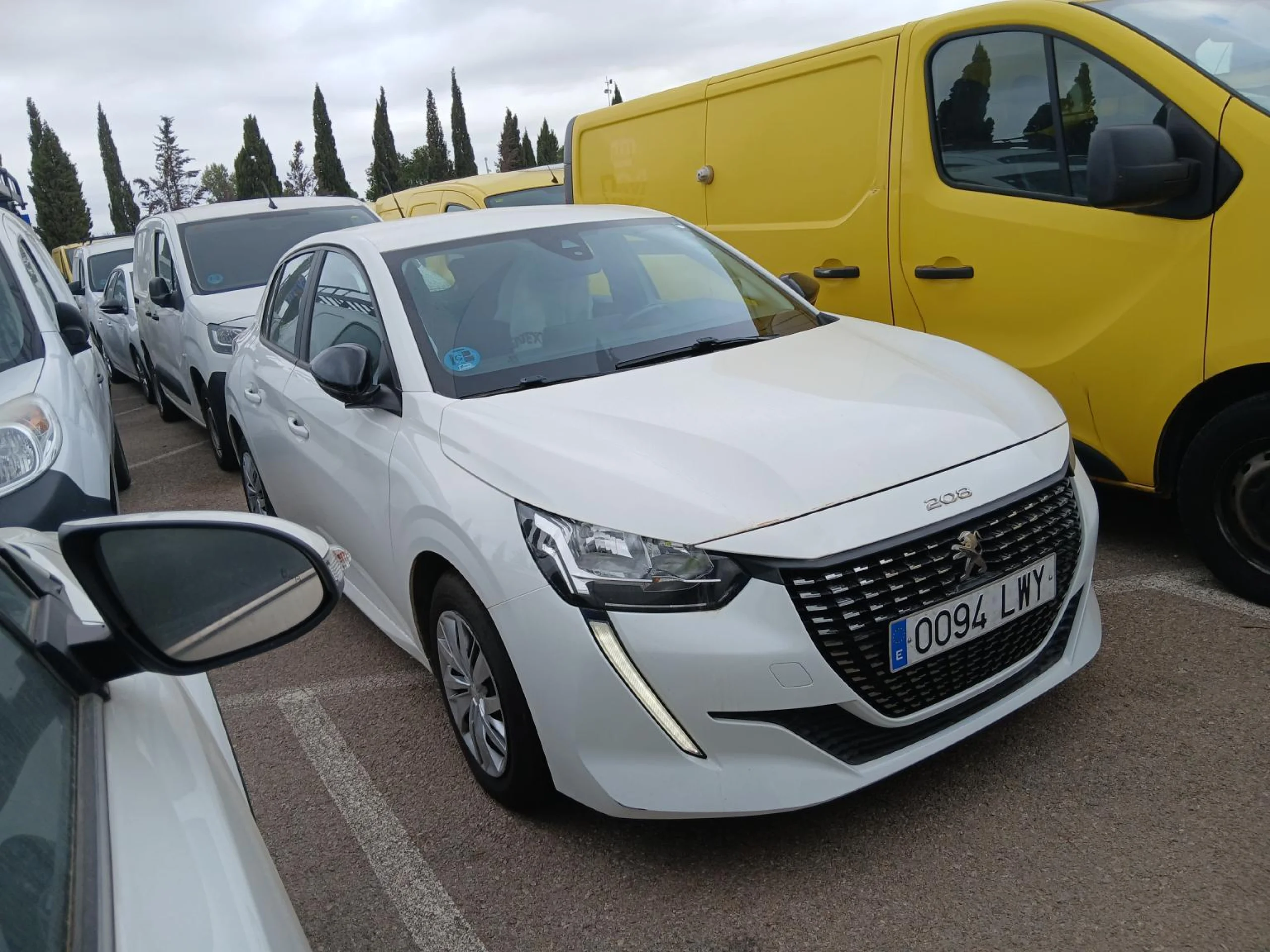 Peugeot 208 BlueHDi 73kW (100CV) Active - Foto 4