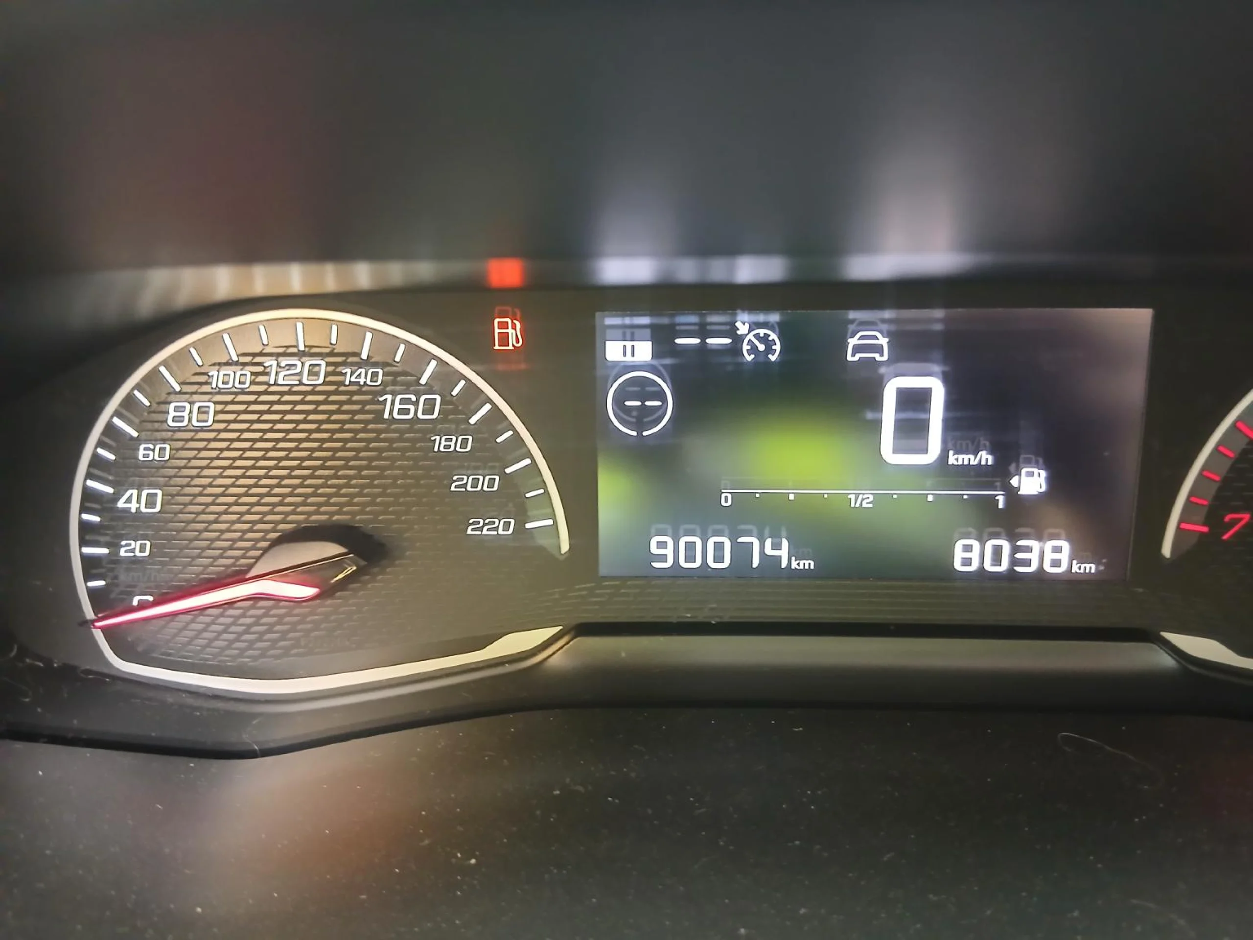 Peugeot 208 BlueHDi 73kW (100CV) Active - Foto 6