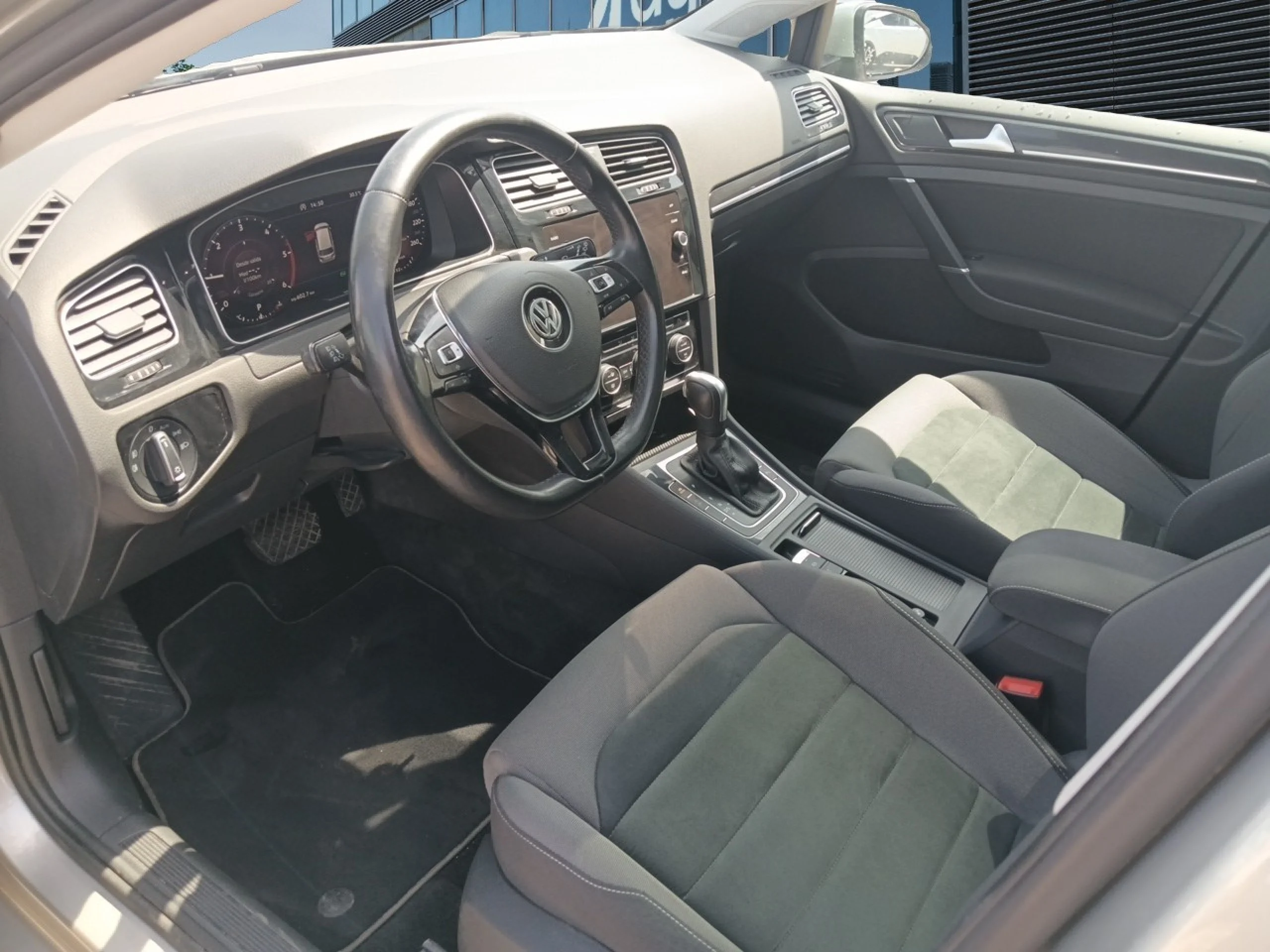 Volkswagen Golf Sport 2.0 TDI 110kW (150CV) DSG Variant - Foto 7