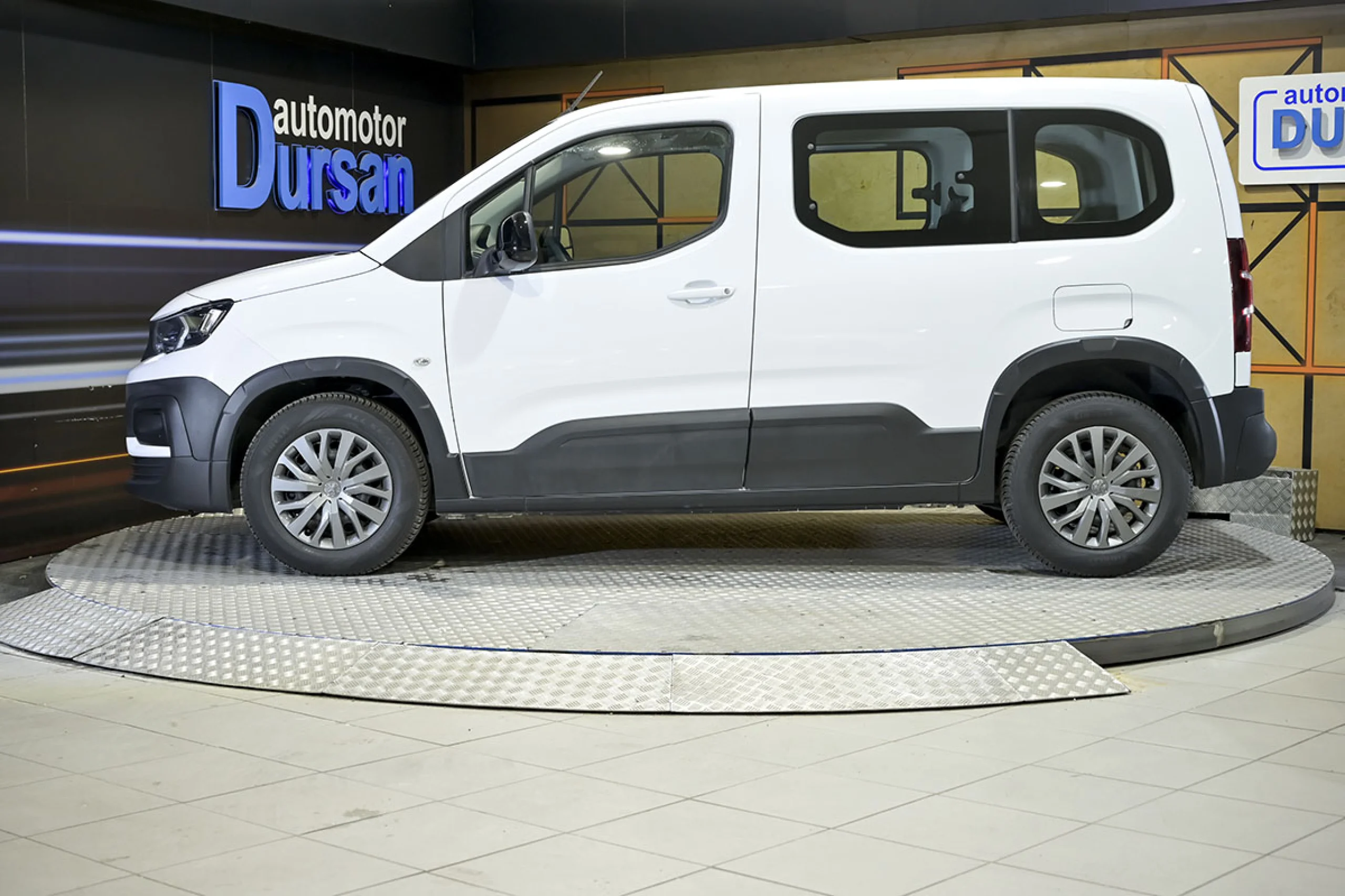 Peugeot Rifter Active Standard BlueHDi 73kW - Foto 17