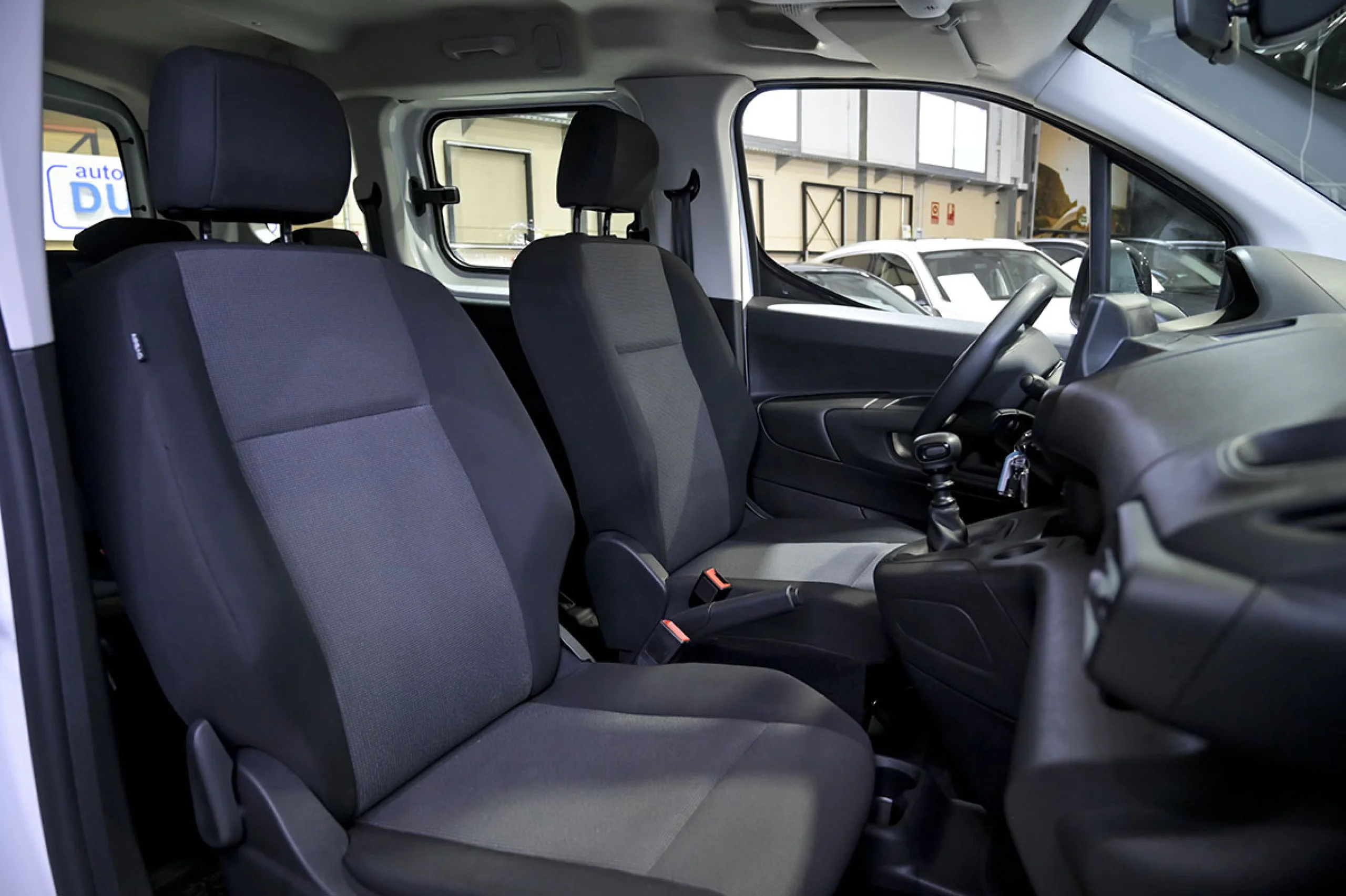 Peugeot Rifter Active Standard BlueHDi 73kW - Foto 25