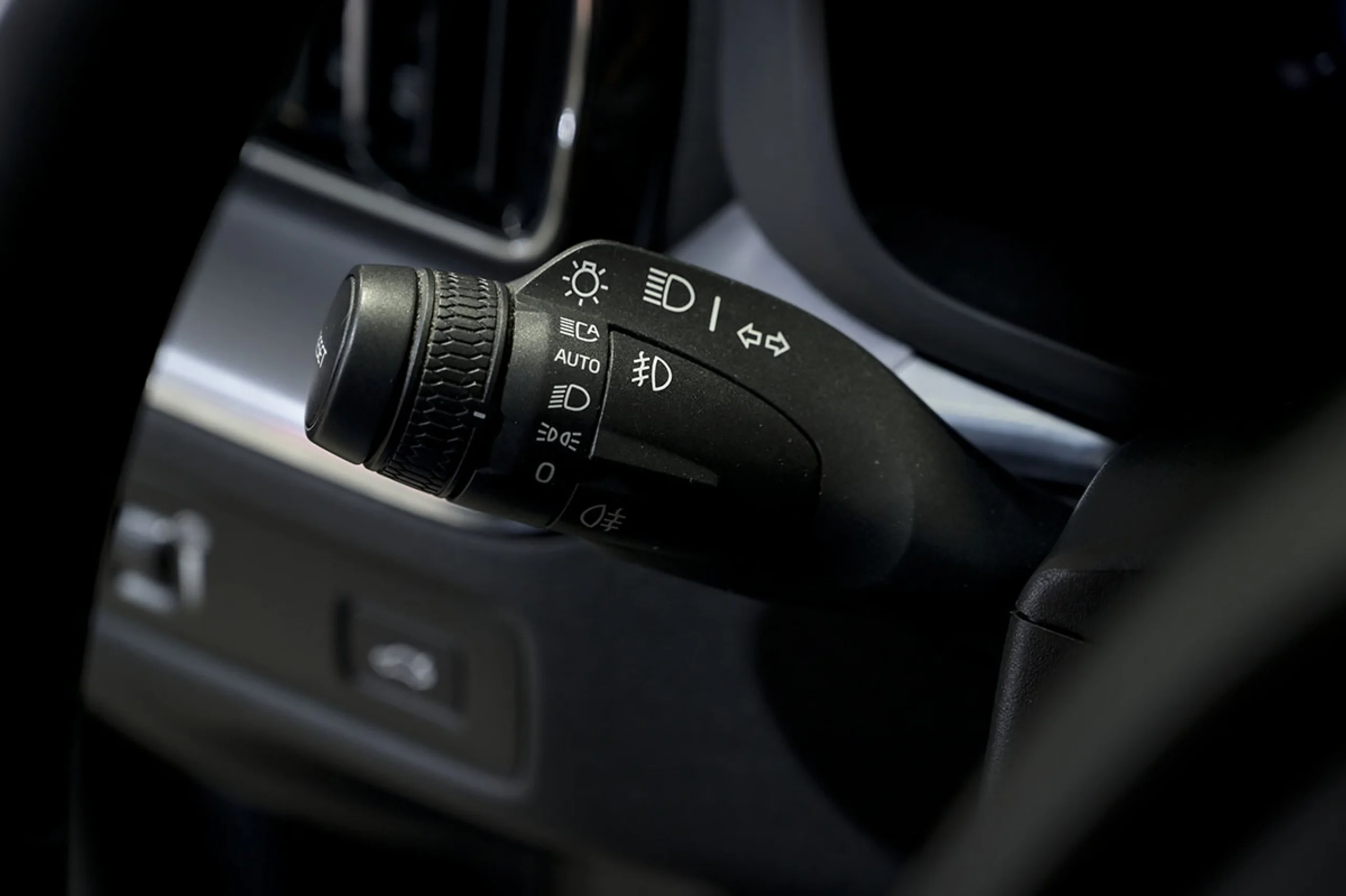 Volvo XC 60 XC60 2.0 B4 D Momentum Pro Auto - Foto 38