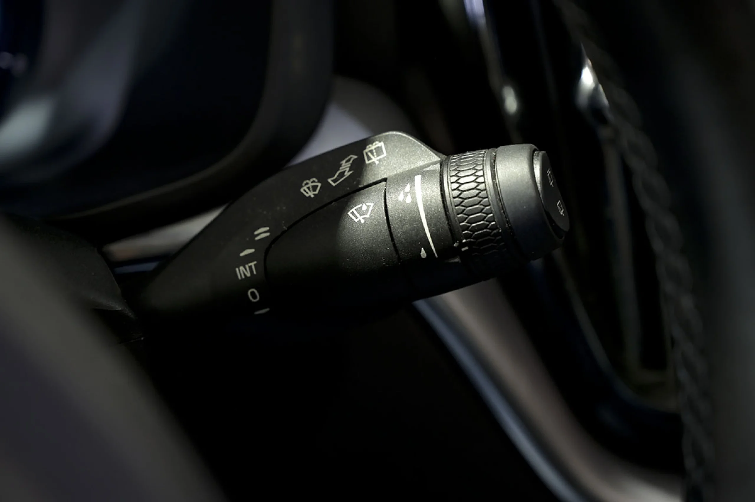 Volvo XC 60 XC60 2.0 B4 D Momentum Pro Auto - Foto 27