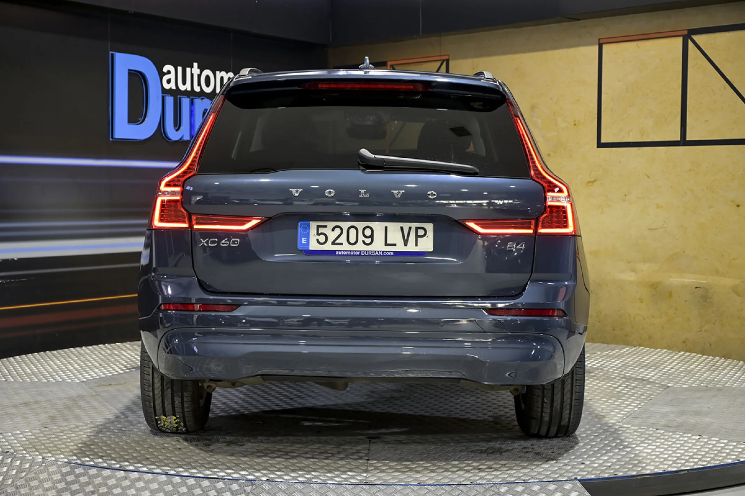 Volvo XC 60 XC60 2.0 B4 D Momentum Pro Auto - Foto 12