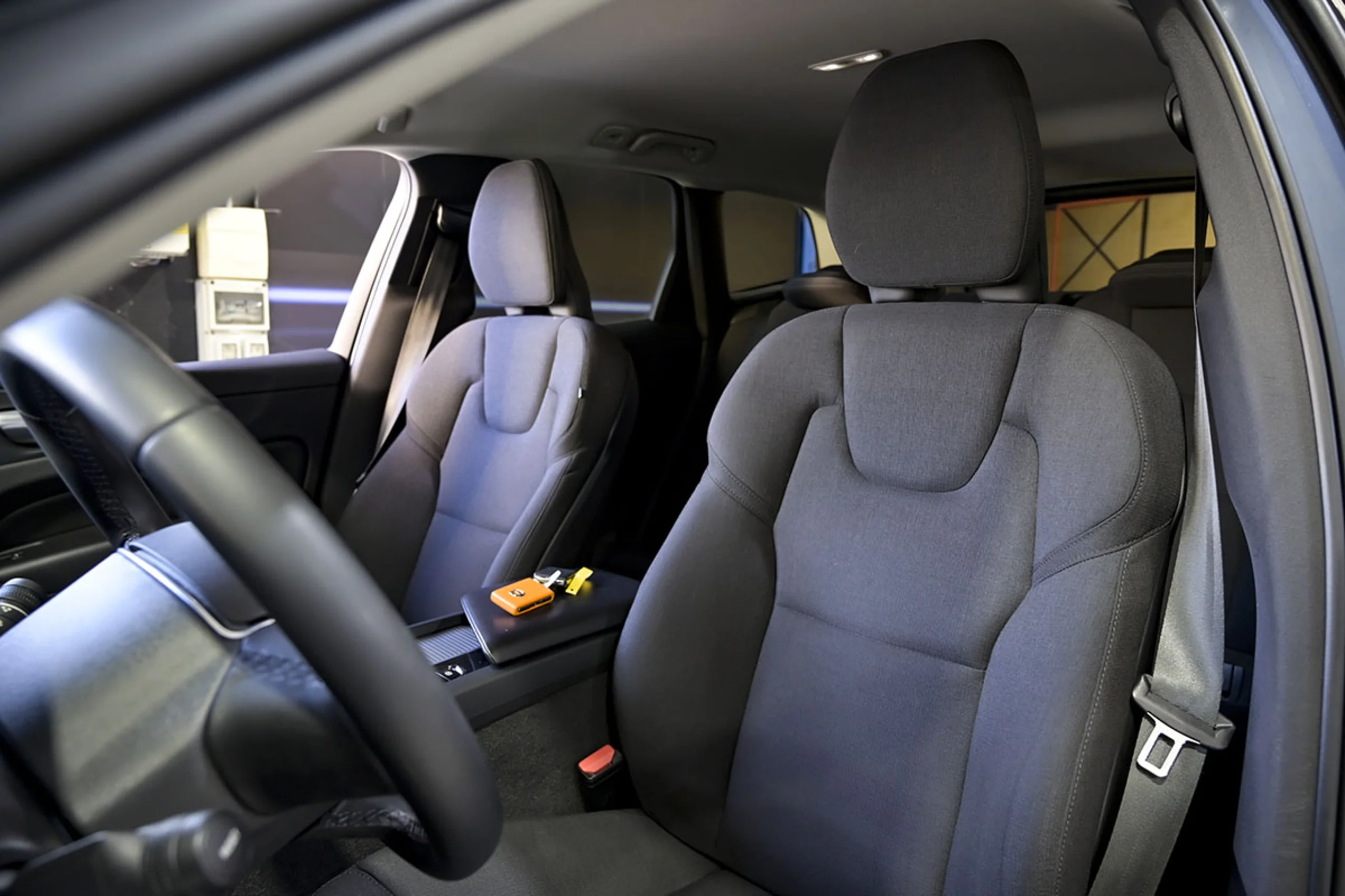 Volvo XC 60 XC60 2.0 B4 D Momentum Pro Auto - Foto 9