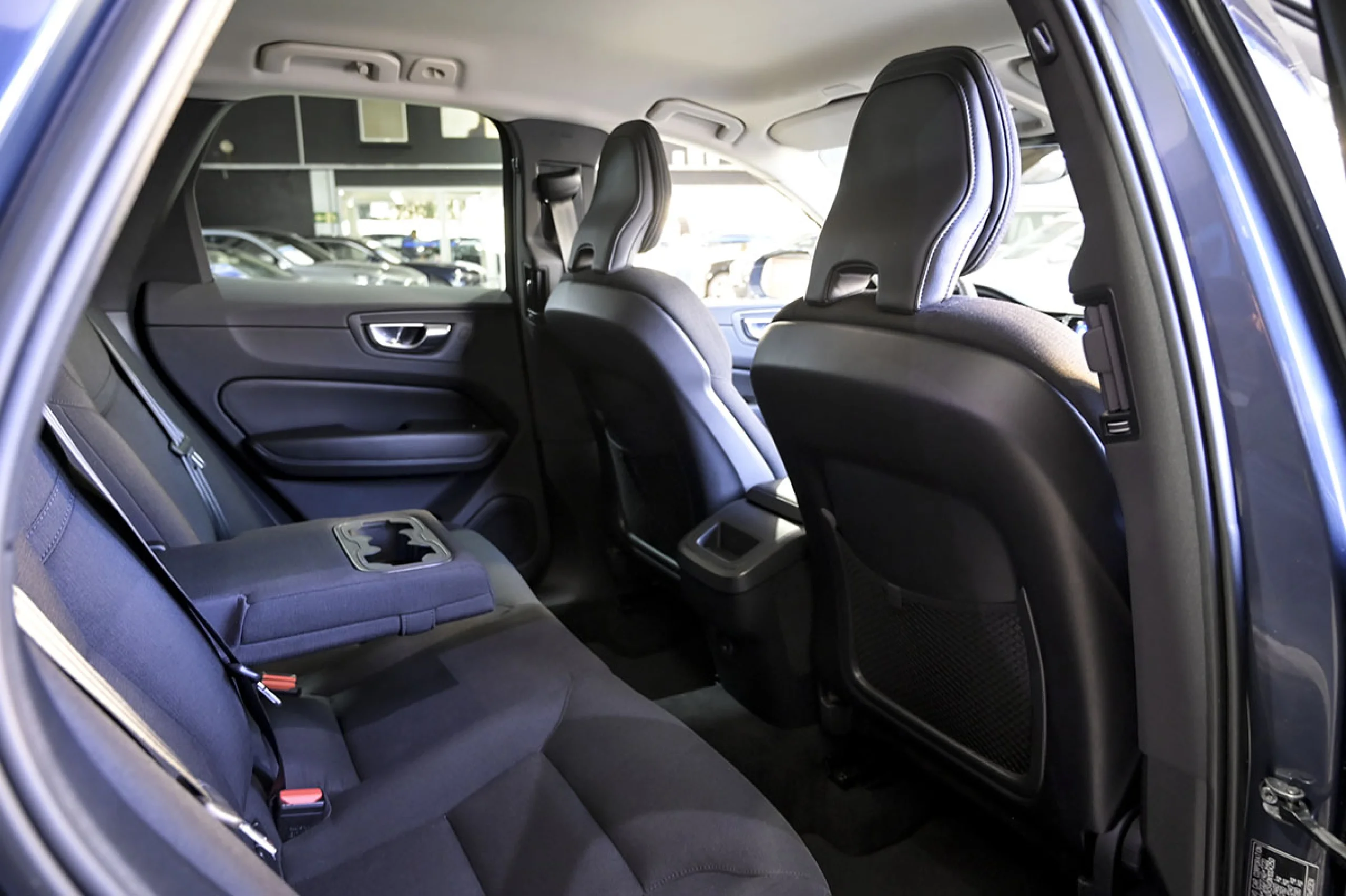 Volvo XC 60 XC60 2.0 B4 D Momentum Pro Auto - Foto 15