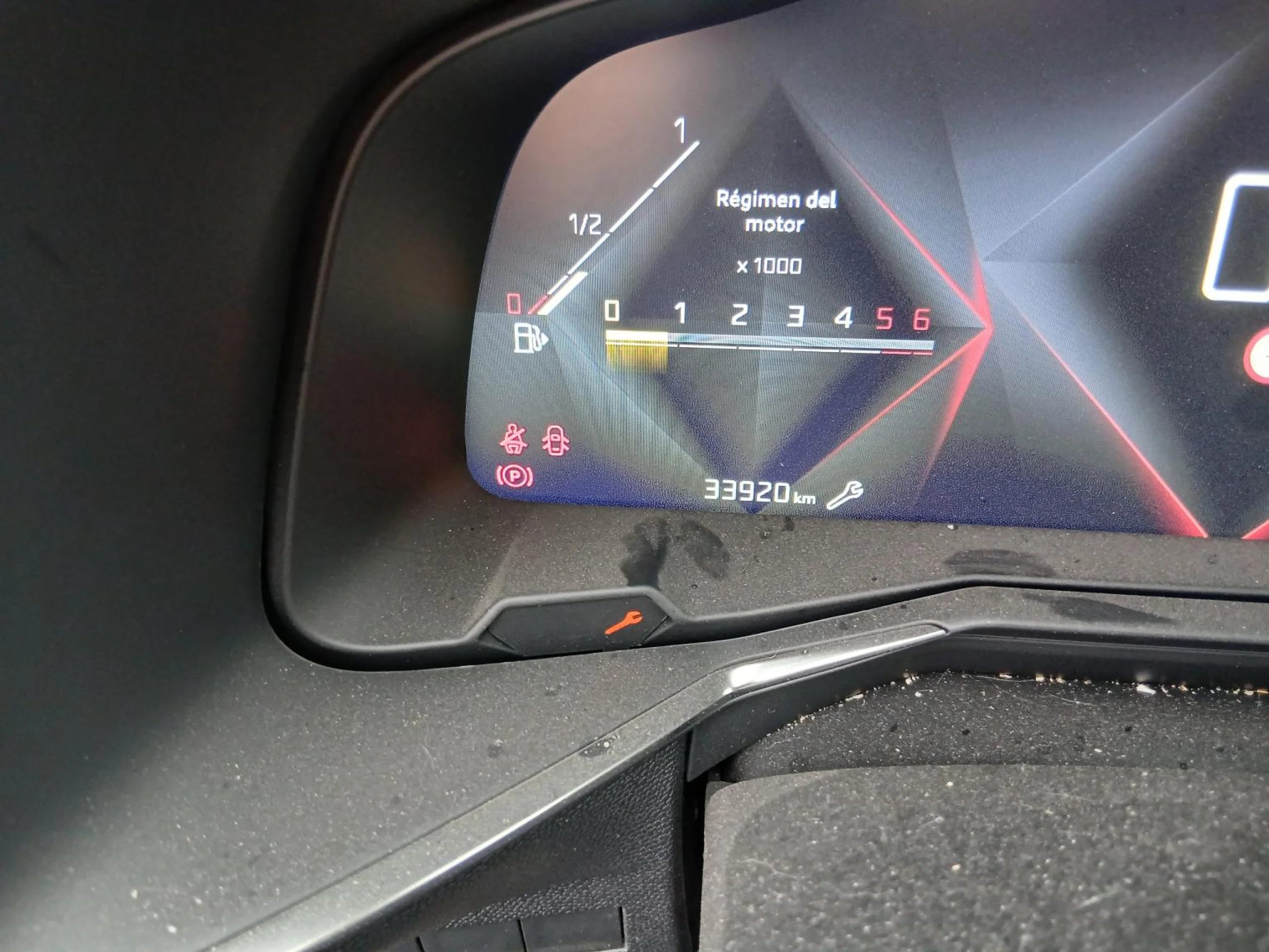 DS DS7 Crossback DS 7 CROSSBACK BlueHDi DE 96kW (130CV) AT. PERF.LINE - Foto 6