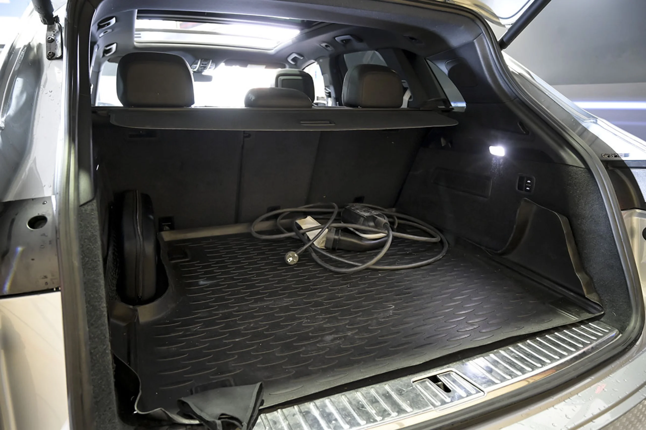 Porsche Cayenne EHybrid - Foto 13