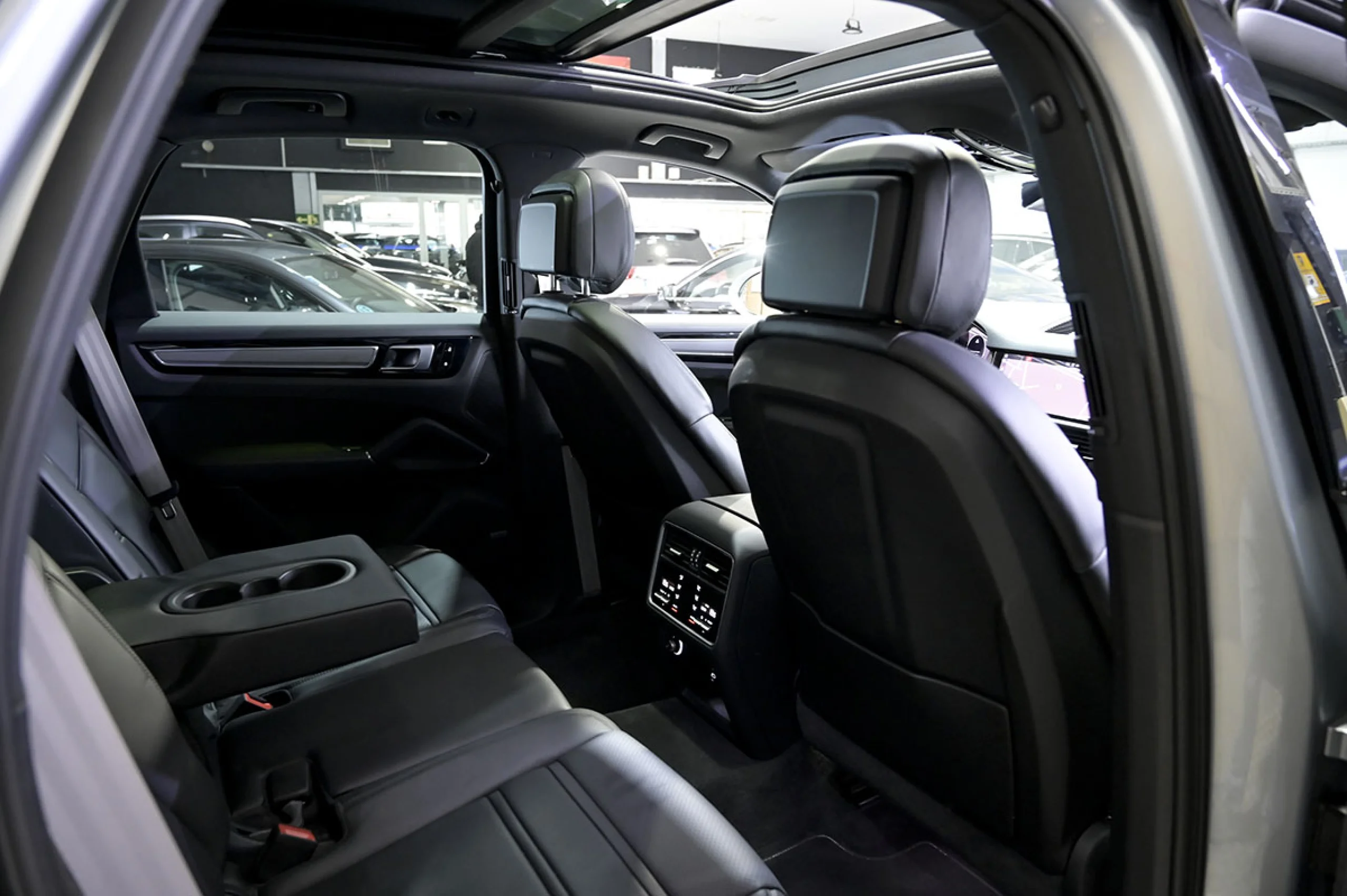 Porsche Cayenne EHybrid - Foto 15