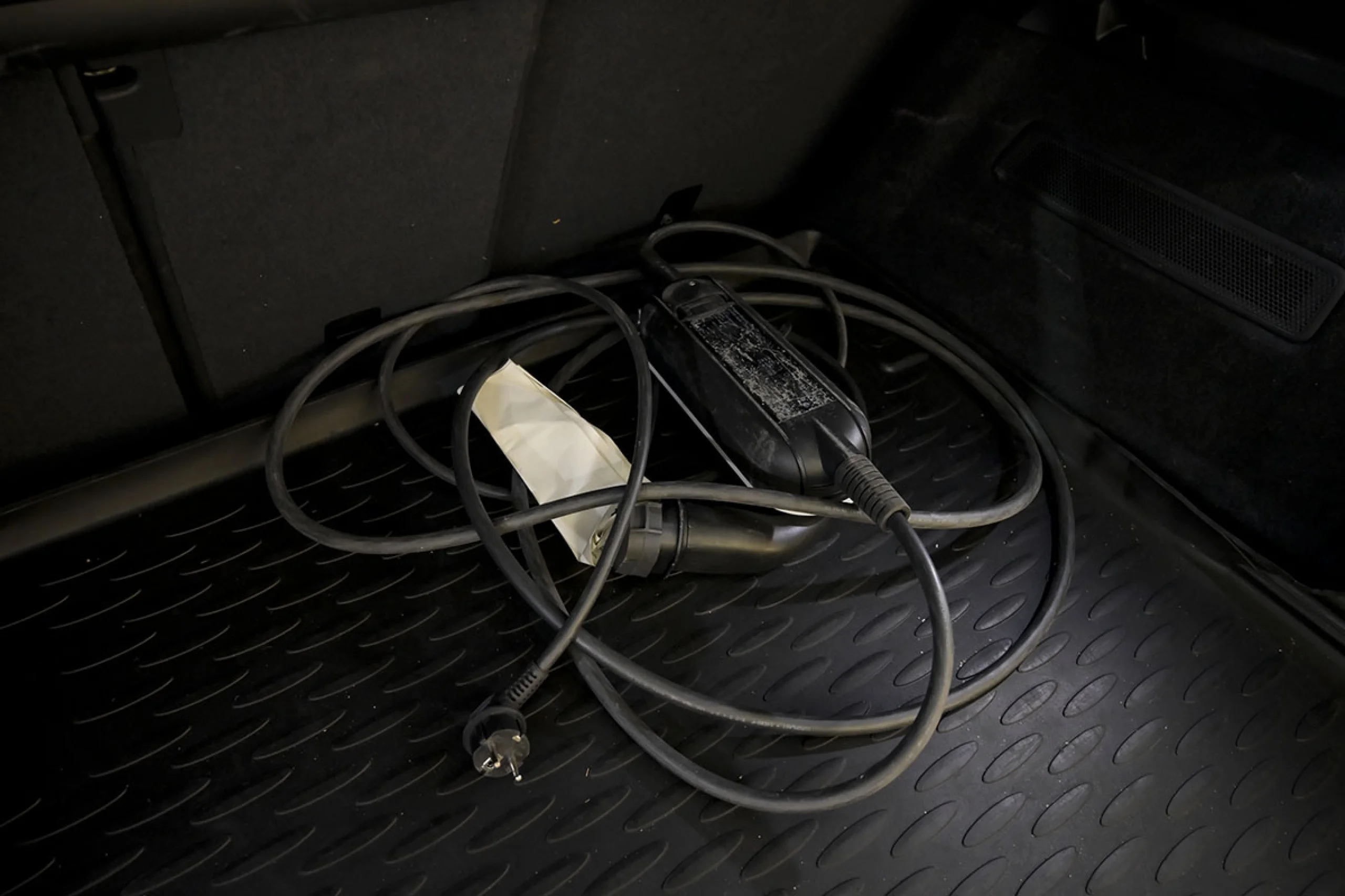 Porsche Cayenne EHybrid - Foto 42