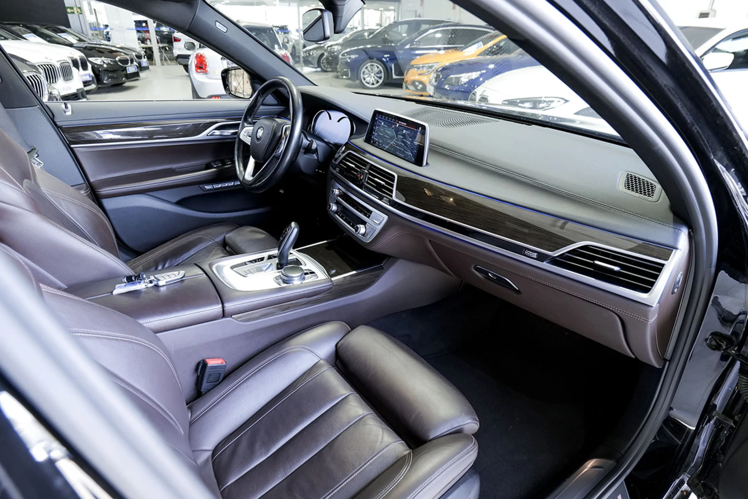 BMW 730 Serie 7 730dA xDrive - Foto 46
