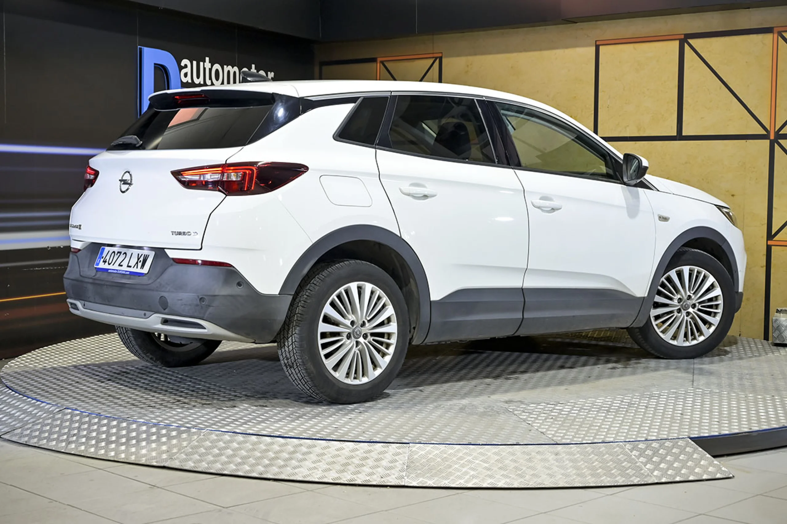 Opel GrandLand X 1.6 CDTi Selective - Foto 5