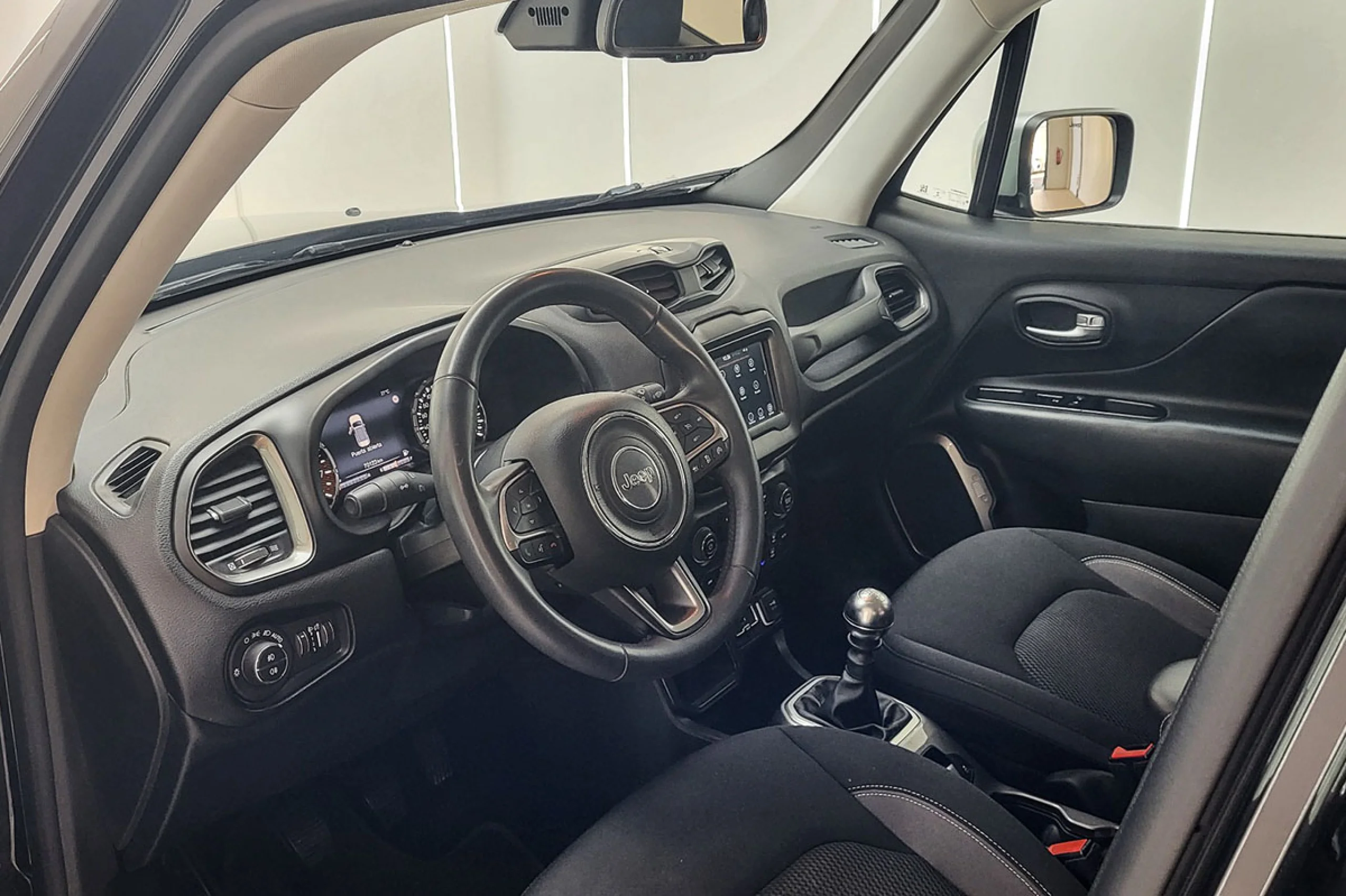 Jeep Renegade Limited 1.0G 88kW 120CV 4x2 - Foto 6