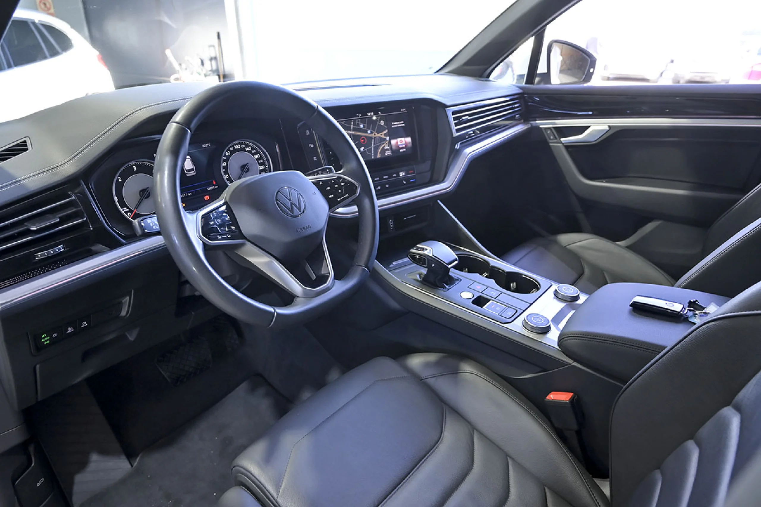 Volkswagen Touareg Prem Eleg 3.0 V6 TDI 210kW Tip 4M - Foto 6