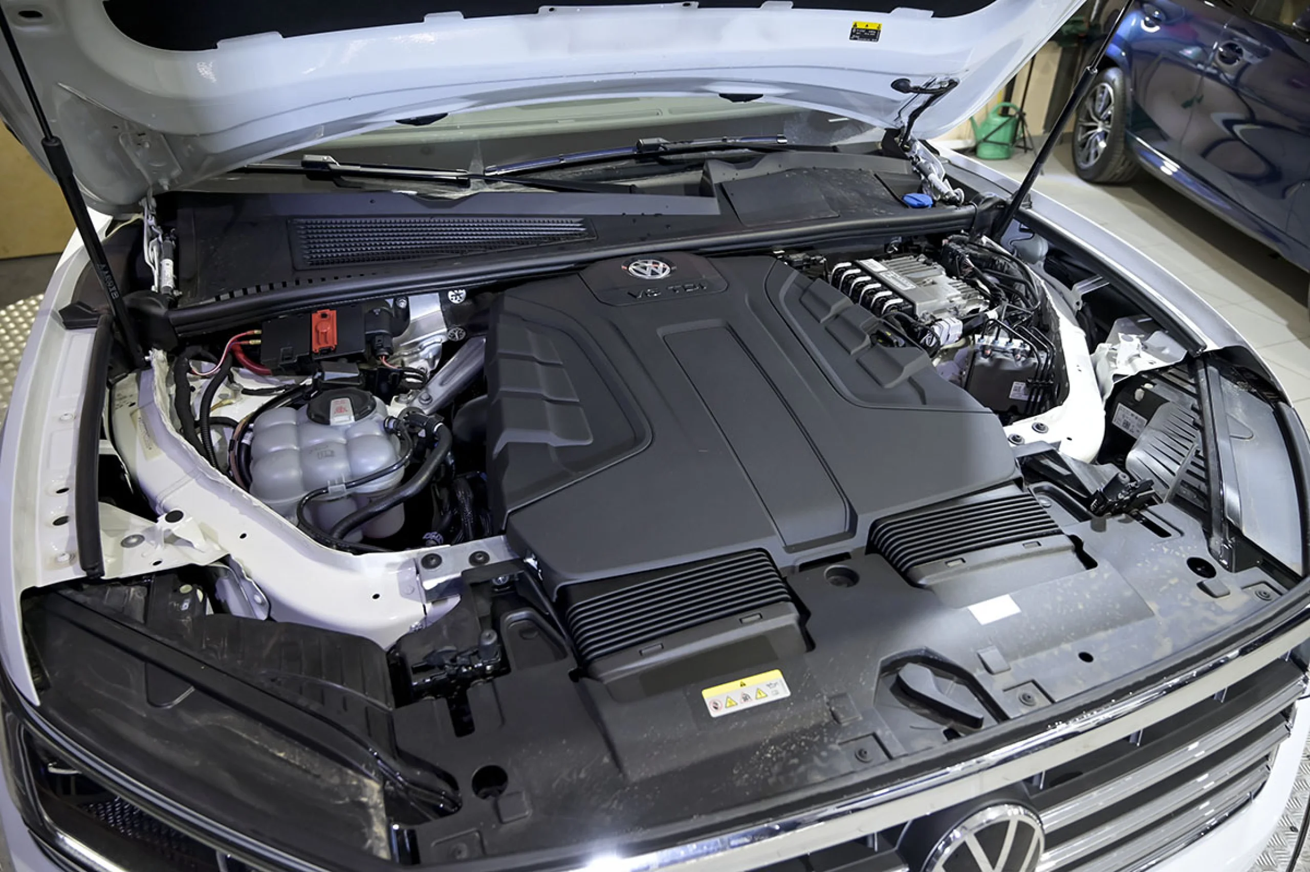 Volkswagen Touareg Prem Eleg 3.0 V6 TDI 210kW Tip 4M - Foto 32