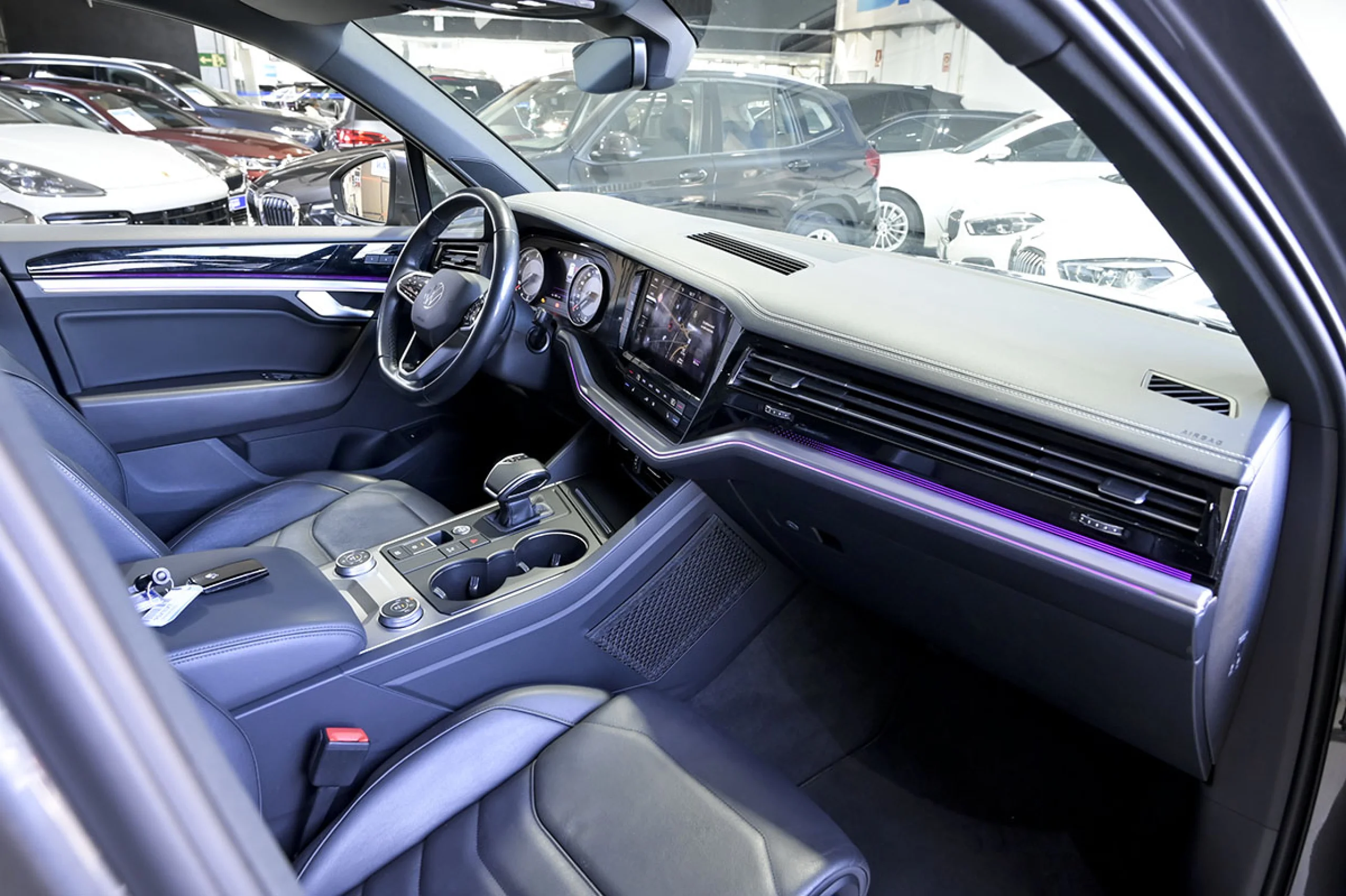 Volkswagen Touareg Prem Eleg 3.0 V6 TDI 210kW Tip 4M - Foto 30