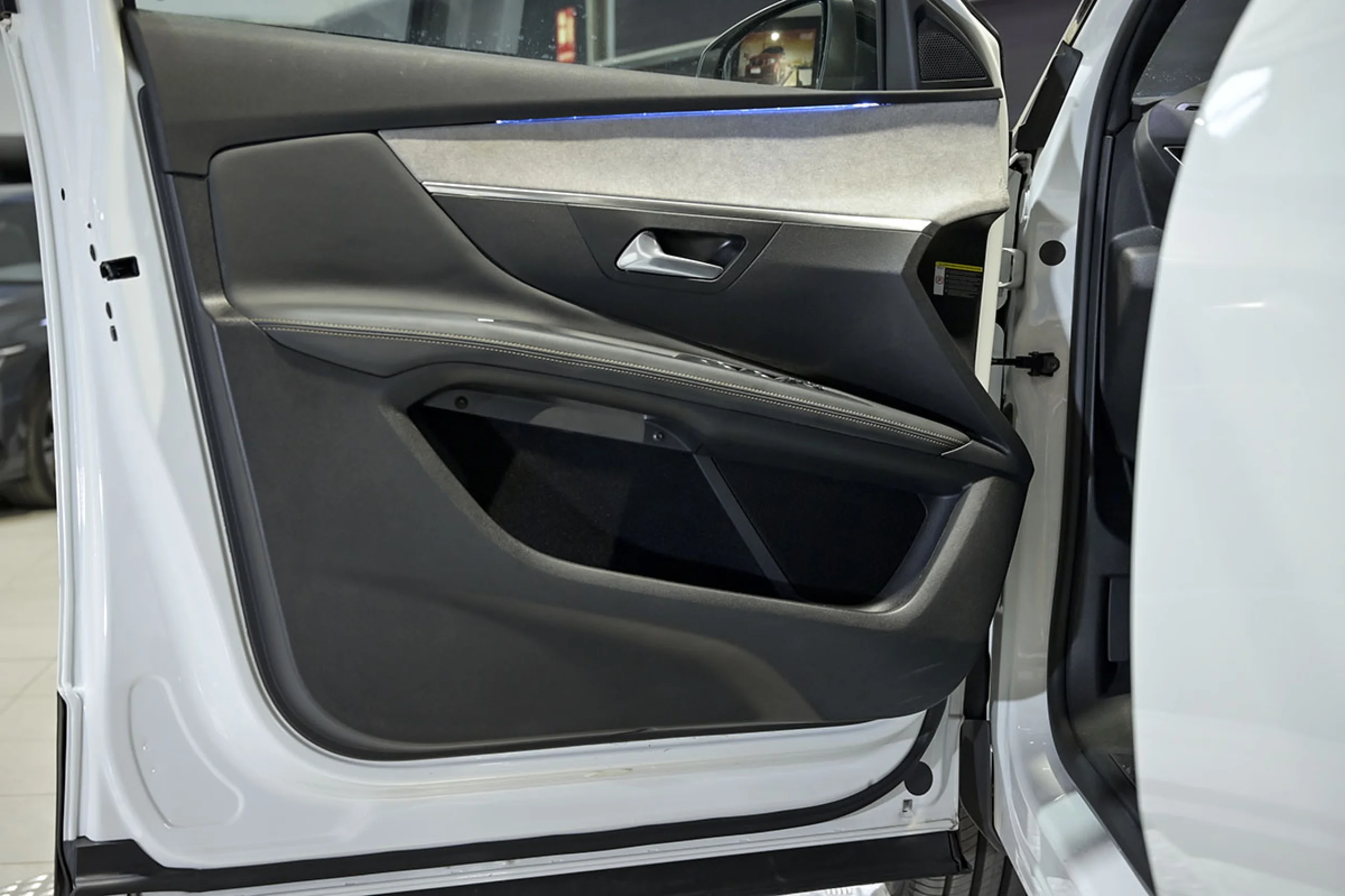 Peugeot 3008 1.5 BlueHDi 96kW 130CV SS GT - Foto 20