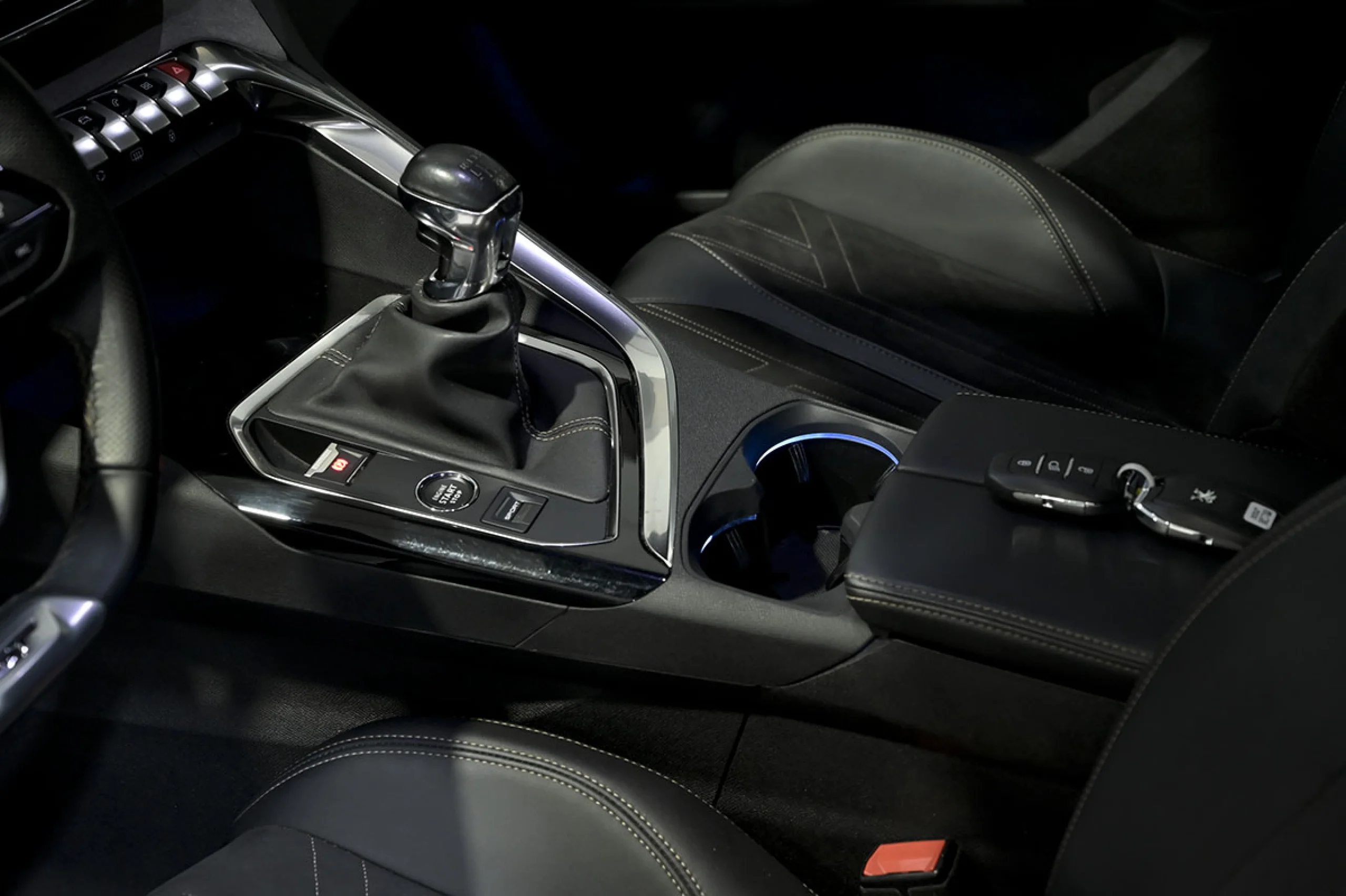 Peugeot 3008 1.5 BlueHDi 96kW 130CV SS GT - Foto 30