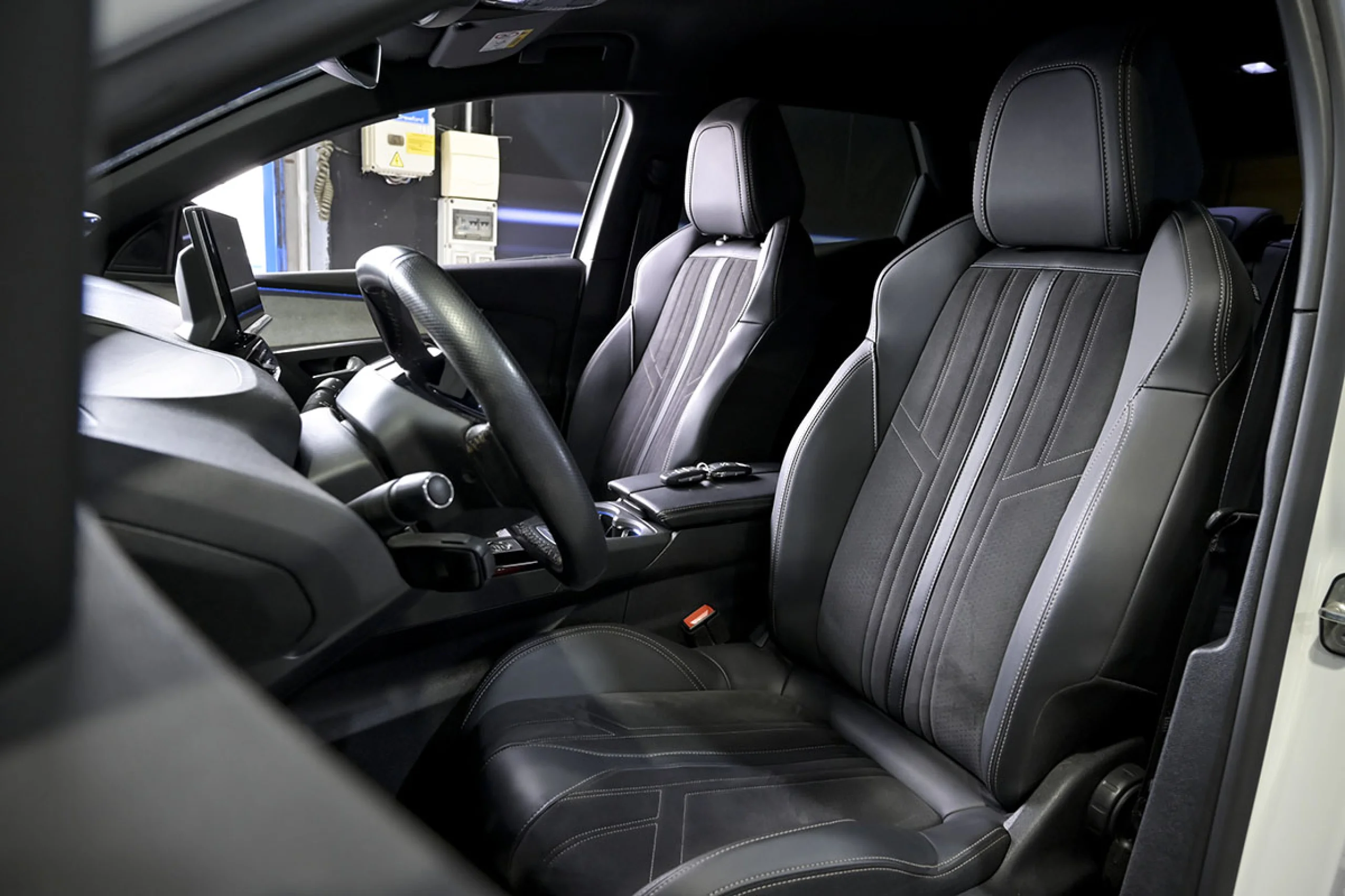 Peugeot 3008 1.5 BlueHDi 96kW 130CV SS GT - Foto 22