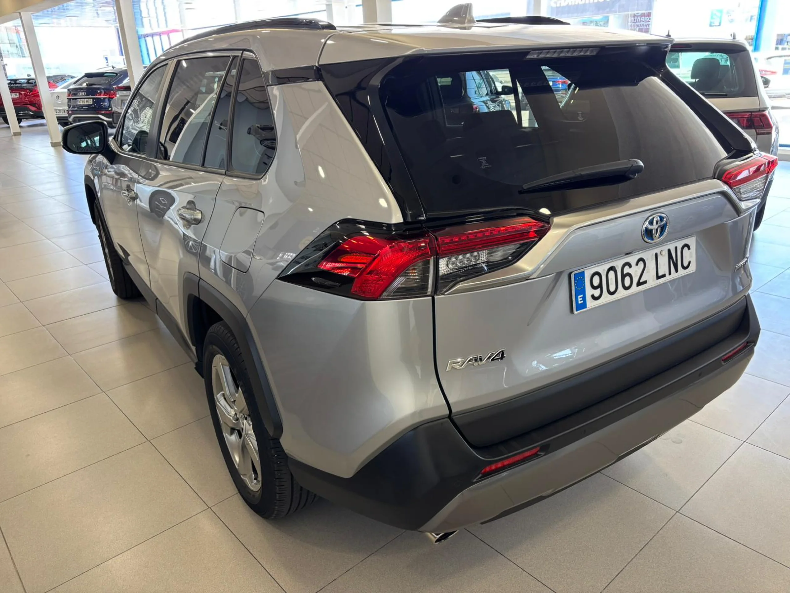Toyota RAV 4 Rav4 2.5l 220H Advance - Foto 3