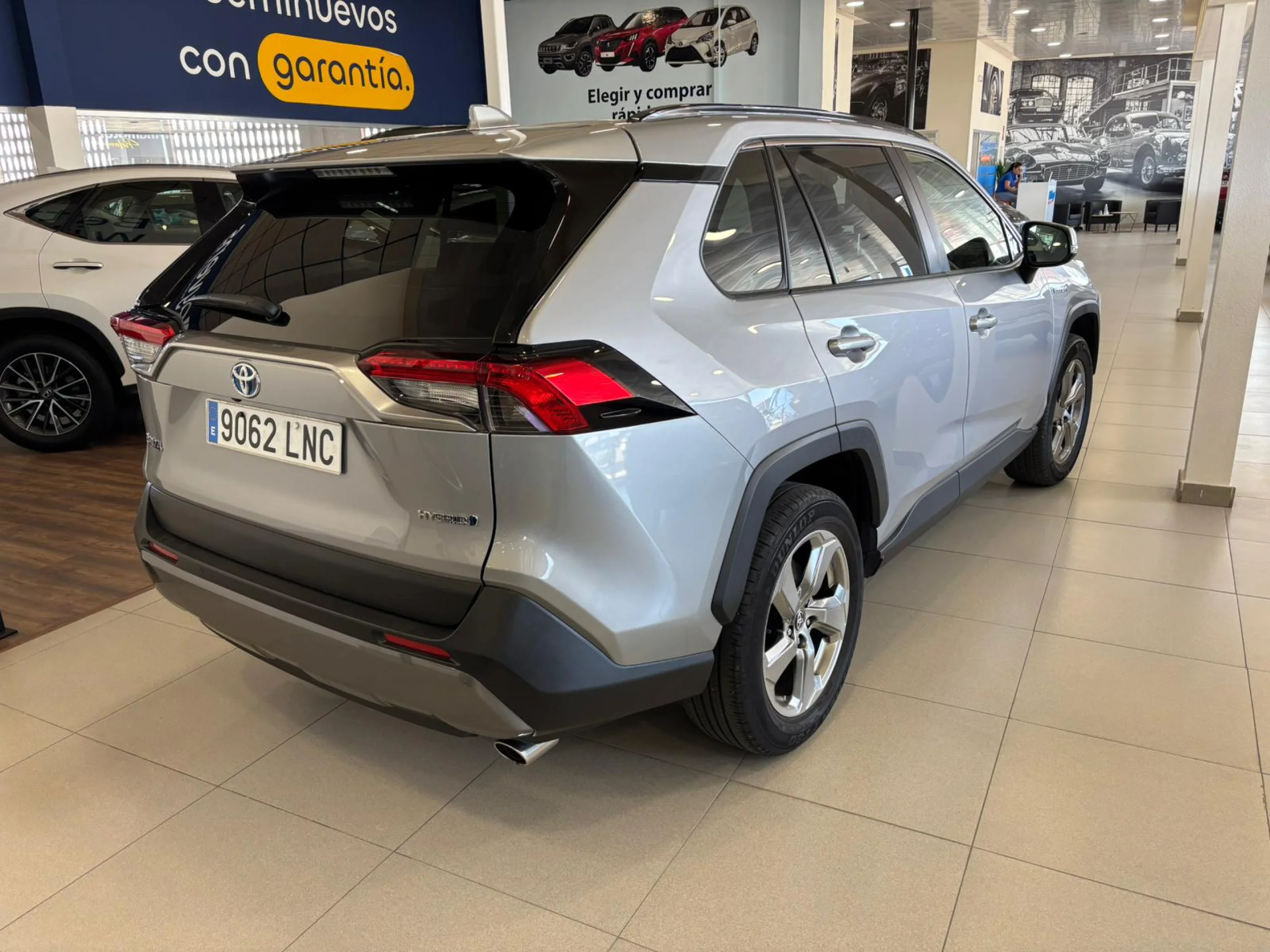 Toyota RAV 4 Rav4 2.5l 220H Advance - Foto 4