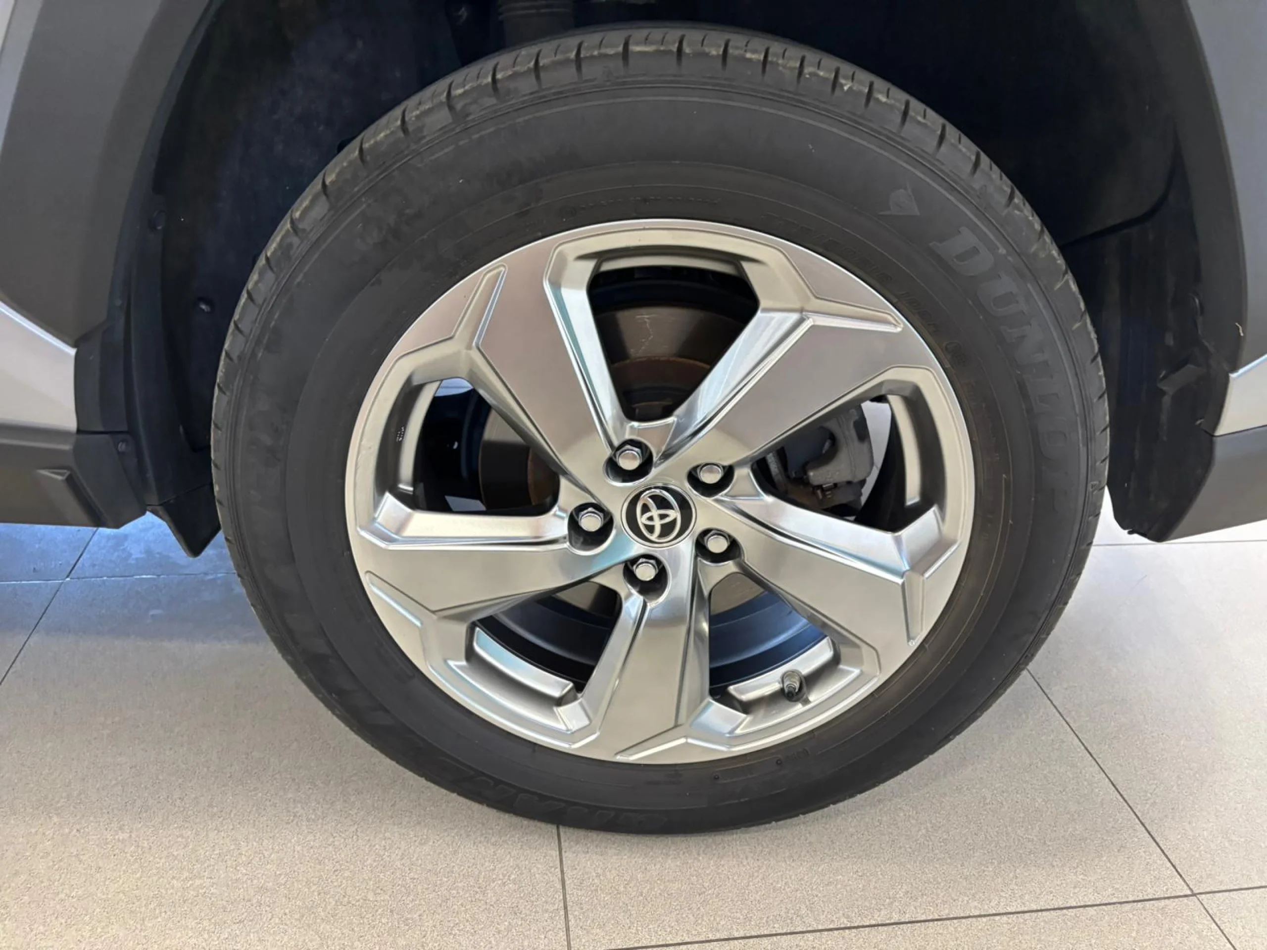 Toyota RAV 4 Rav4 2.5l 220H Advance - Foto 5