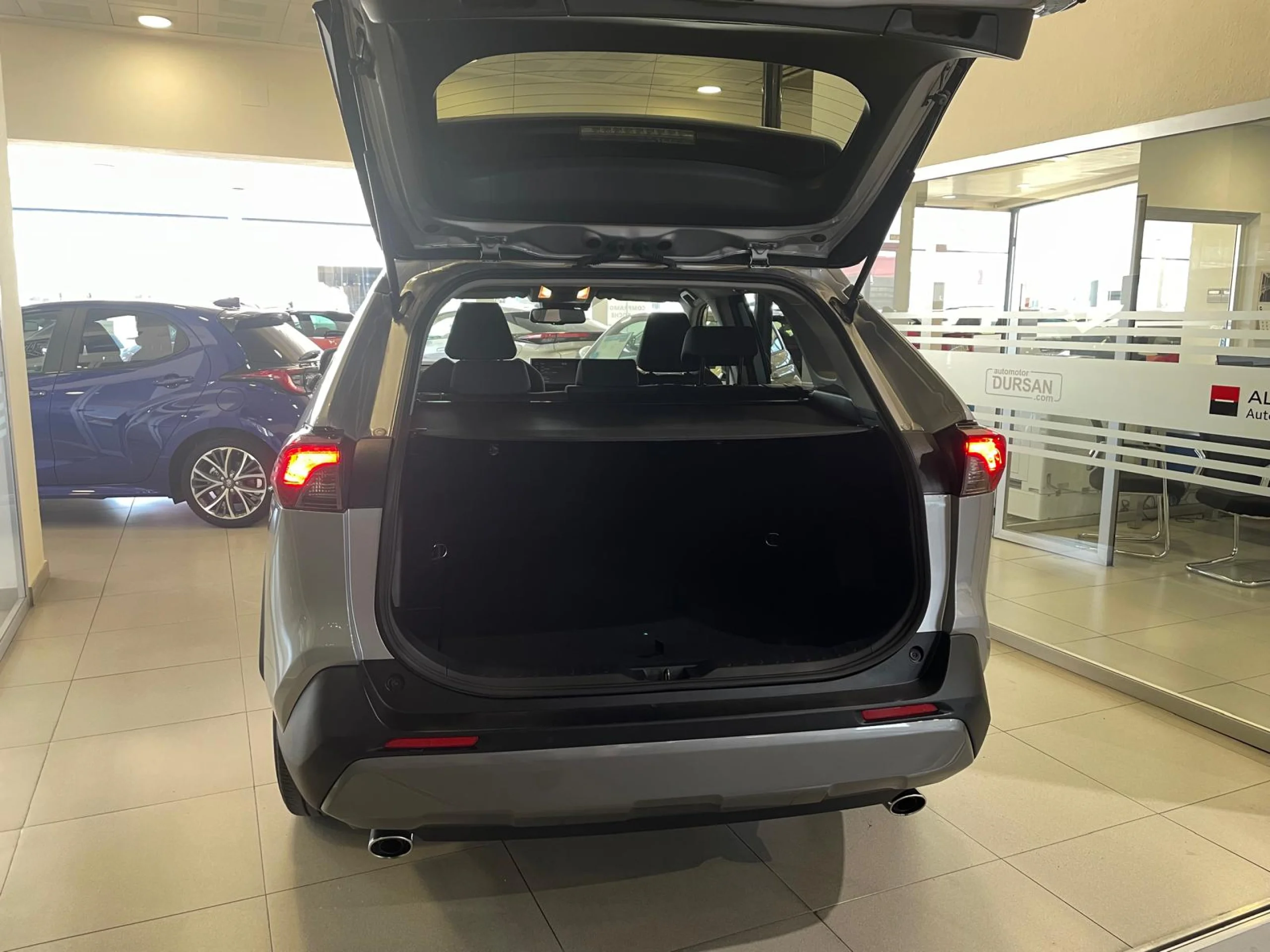 Toyota RAV 4 Rav4 2.5l 220H Advance - Foto 12