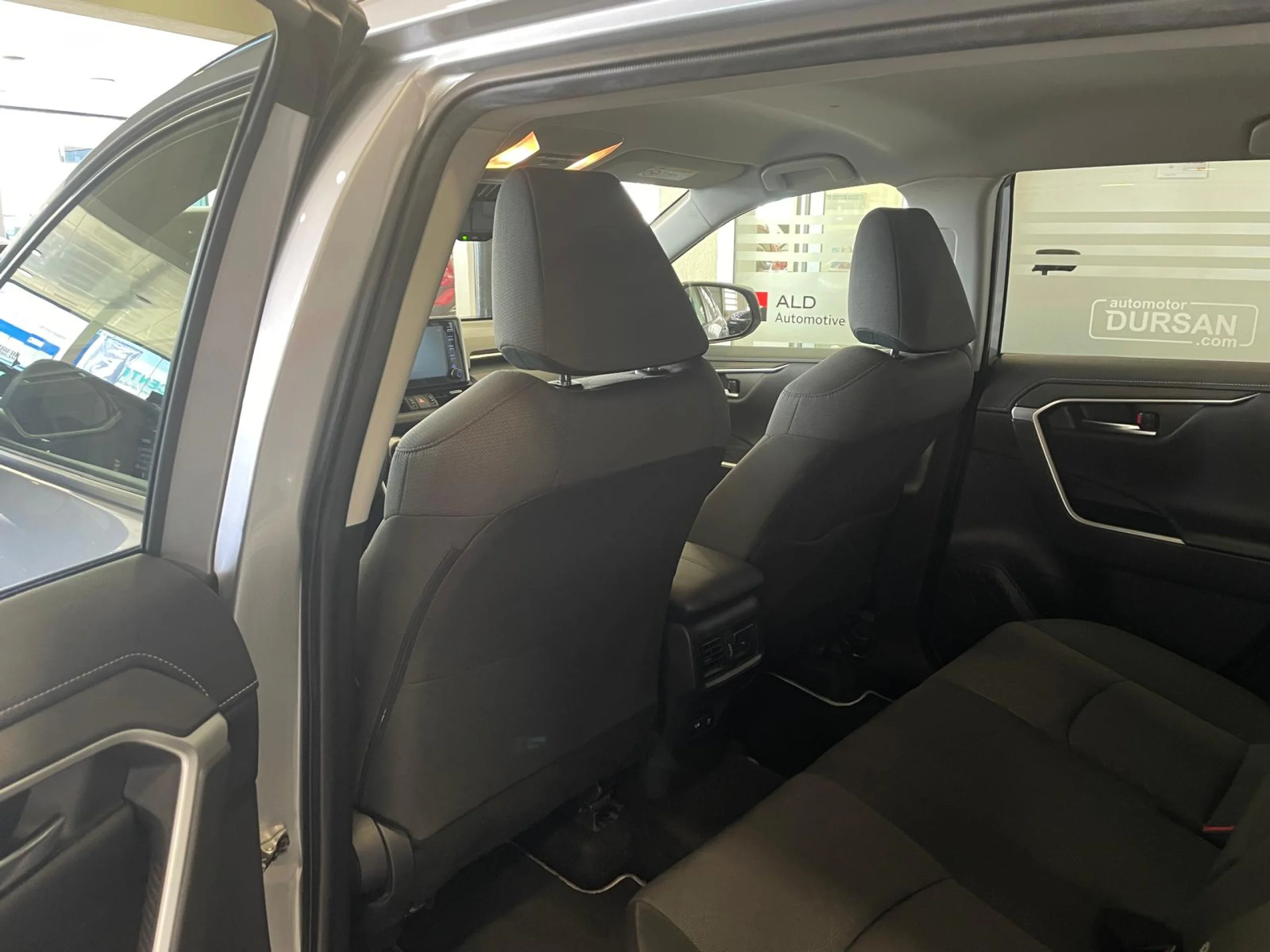 Toyota RAV 4 Rav4 2.5l 220H Advance - Foto 17