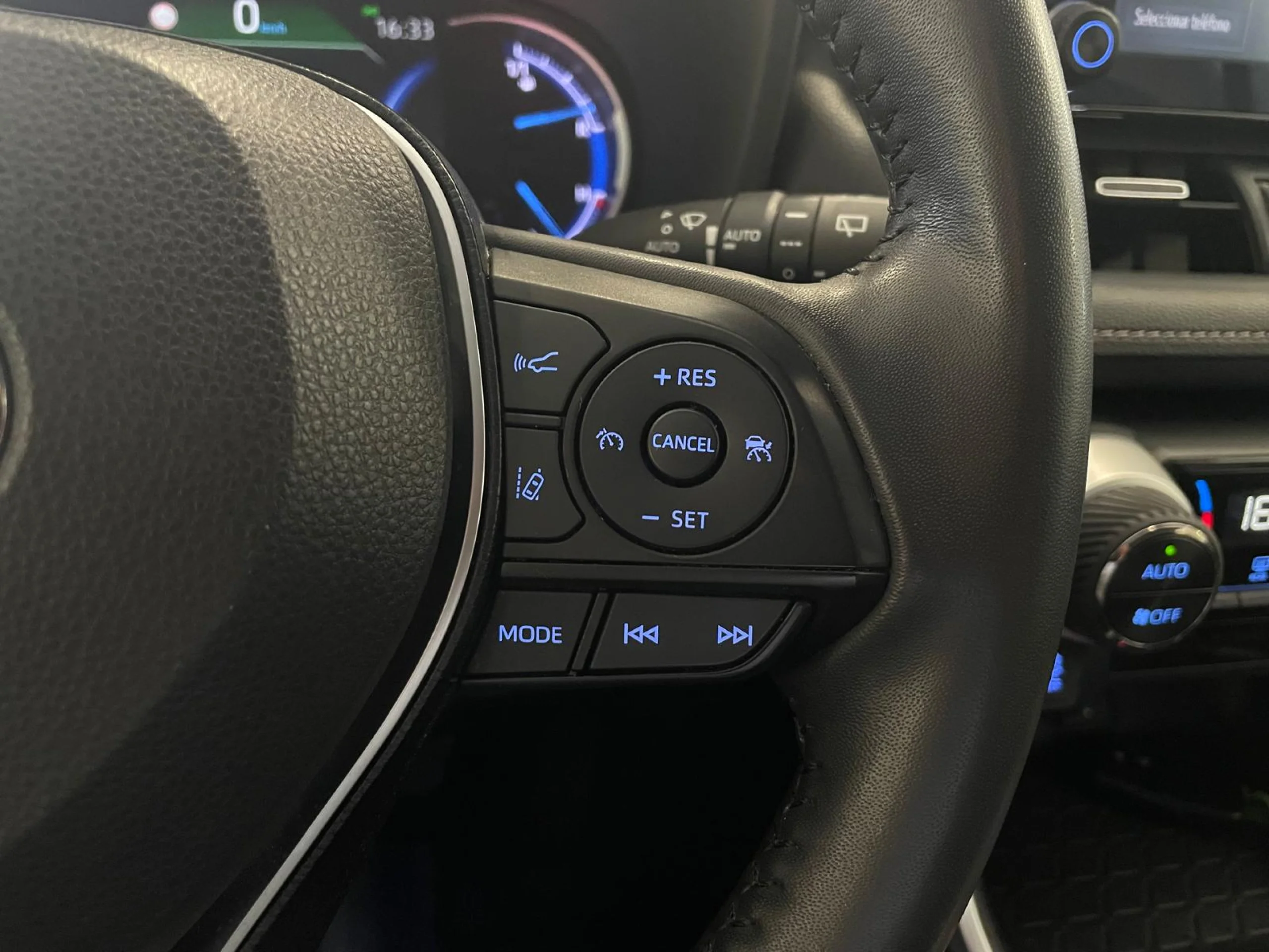 Toyota RAV 4 Rav4 2.5l 220H Advance - Foto 29