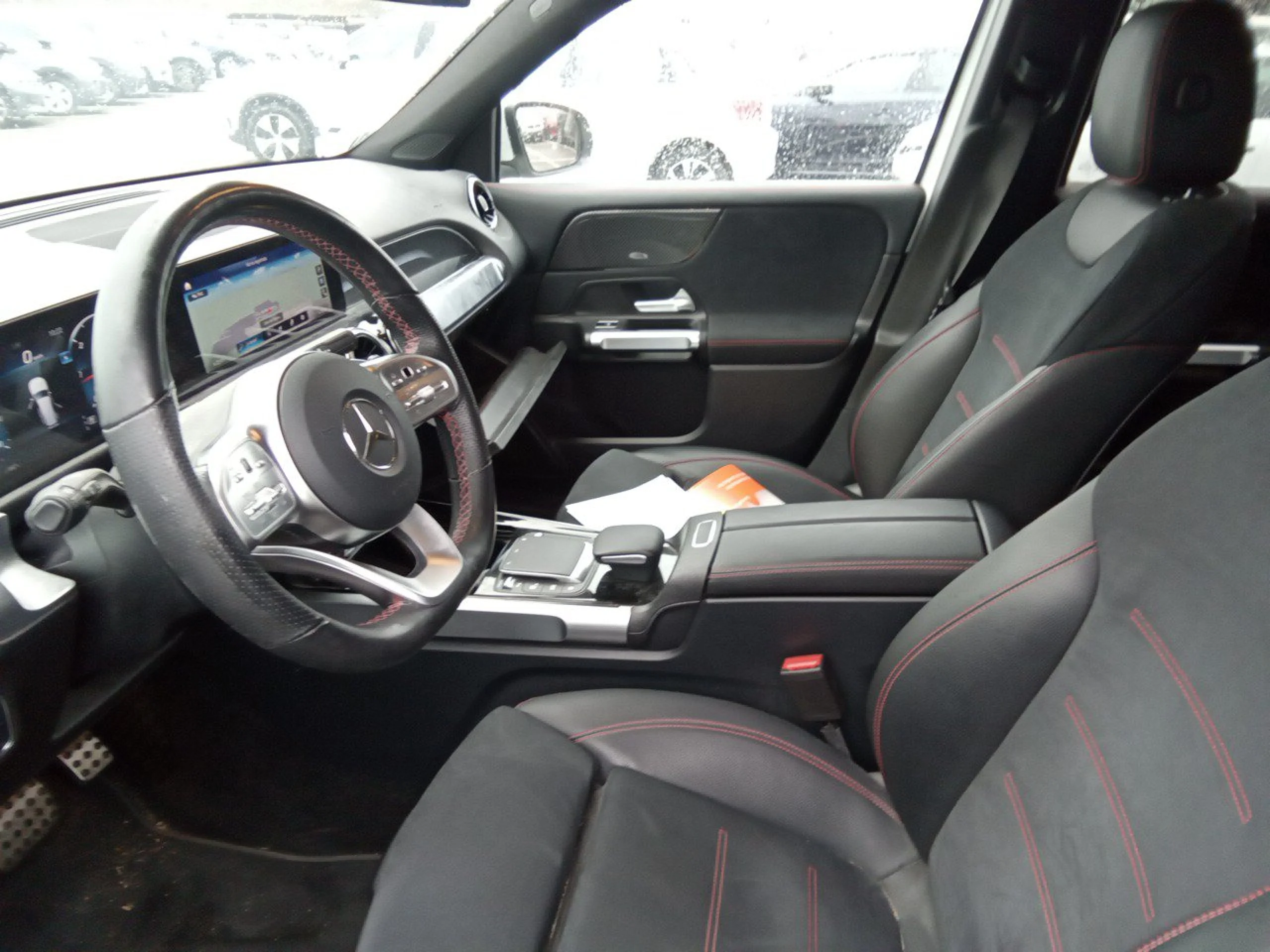 Mercedes-Benz GLB 220 MERCEDES GLB 2.0  220 D 4MATIC DCT 140KW (190CV) - Foto 7