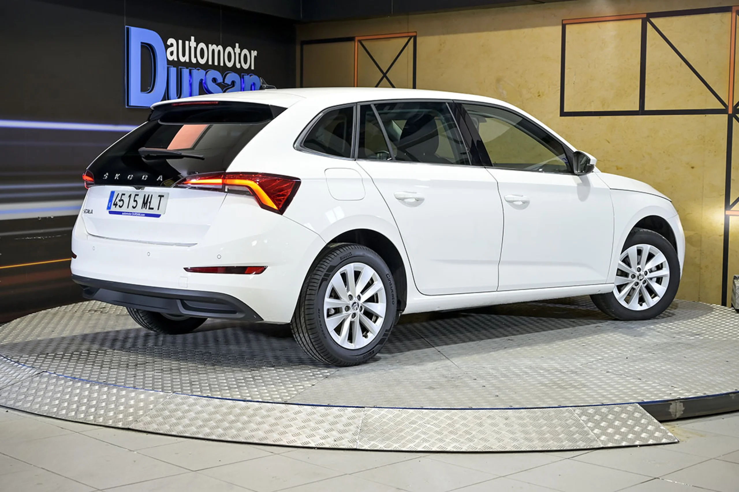 Skoda Scala 1.0 TSI 81KW 110 CV Ambition - Foto 5