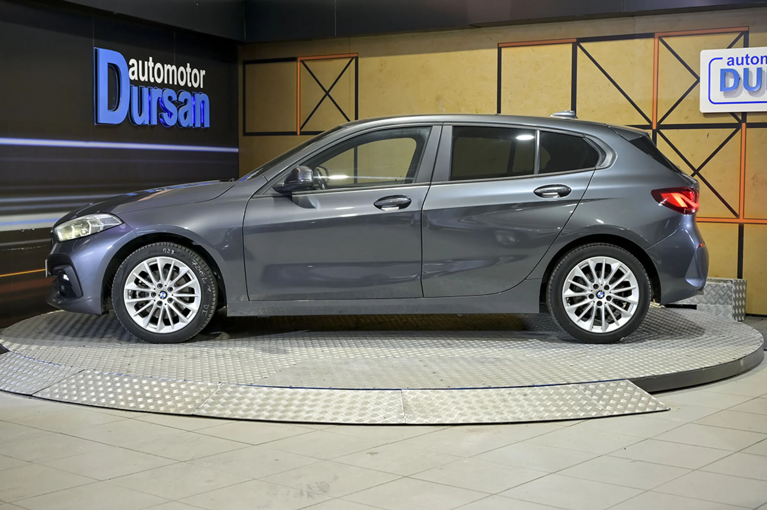 BMW 118 Serie 1 118d - Foto 18