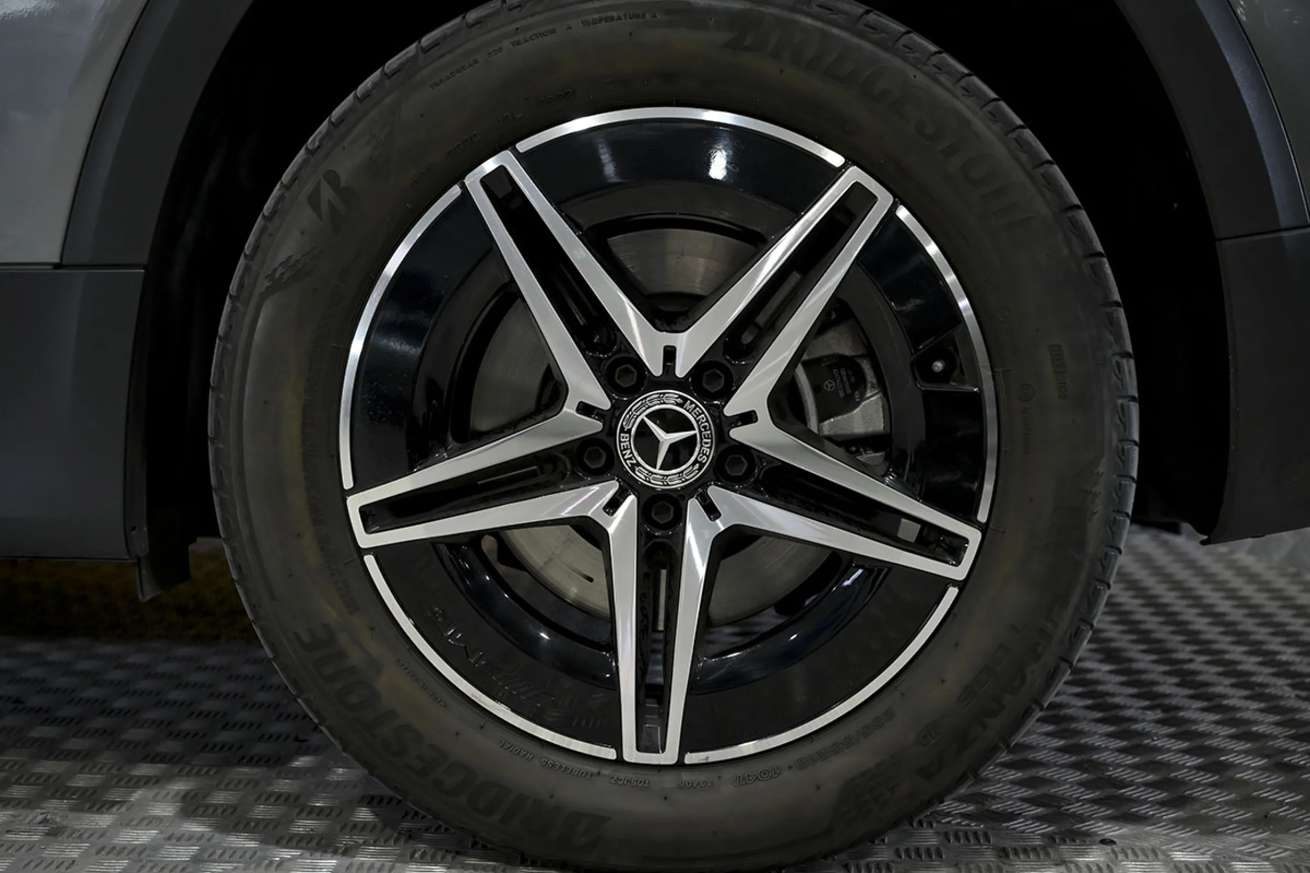 Mercedes-Benz EQB 300 MERCEDES-BENZ EQB EQB 300 4MATIC - Foto 13