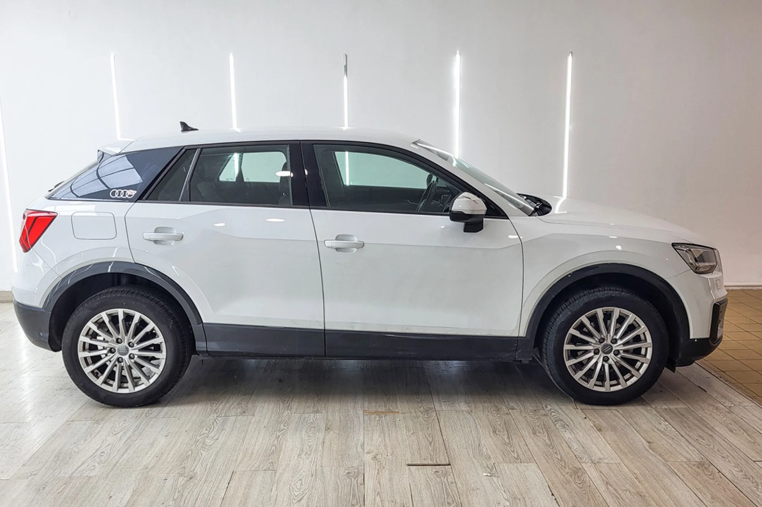 Audi Q2 Advanced 30 TDI 85kW 116CV - Foto 14