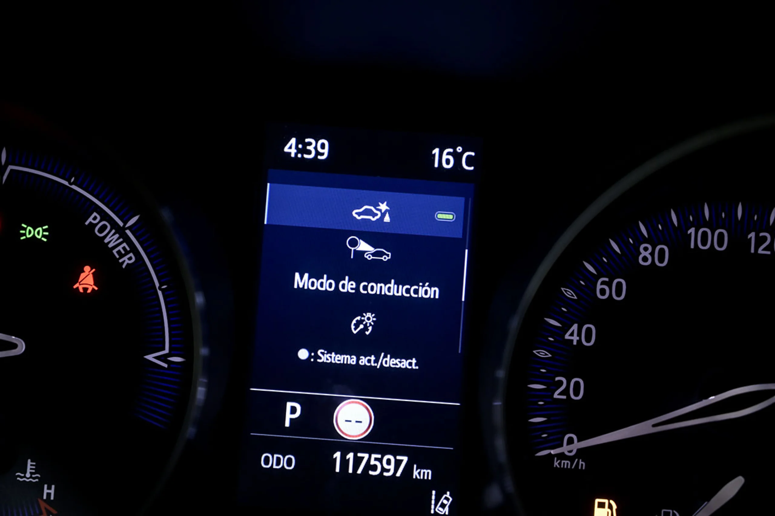 Toyota C-HR 1.8 125H Advance - Foto 23